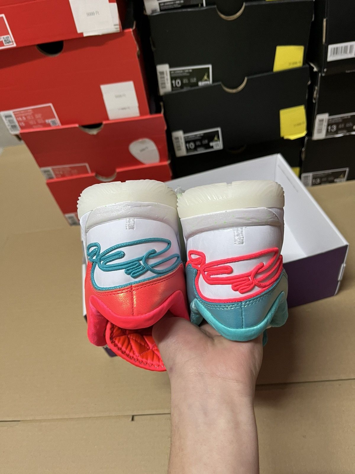 Nike Nike Lebron 23 Xmas Size US 8.5 / EU 41-42 - 13 Thumbnail