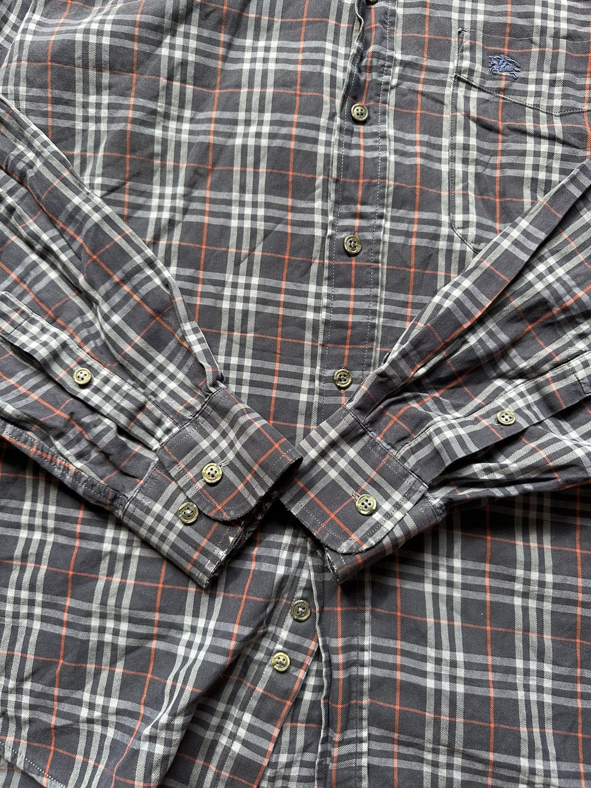 Burberry Vintage Burberry London Nova Check Plaid Shirt Button Size M Size US M / EU 48-50 / 2 - 5 Thumbnail
