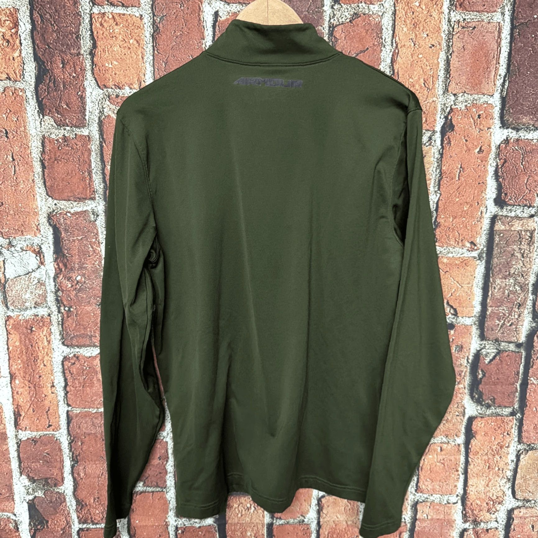 Under Armour Under Armour Pullover Mens L Green 1/4 Zip Mock Neck Long Sleeve Casual Activewear Size US L / EU 52-54 / 3 - 3 Thumbnail