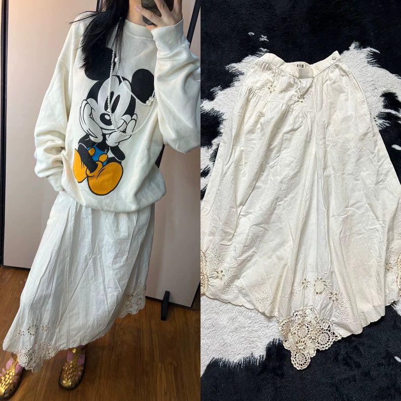 Issey Miyake Issey Miyake A white irregular skirt Size 42" / US 20 - 1 Thumbnail