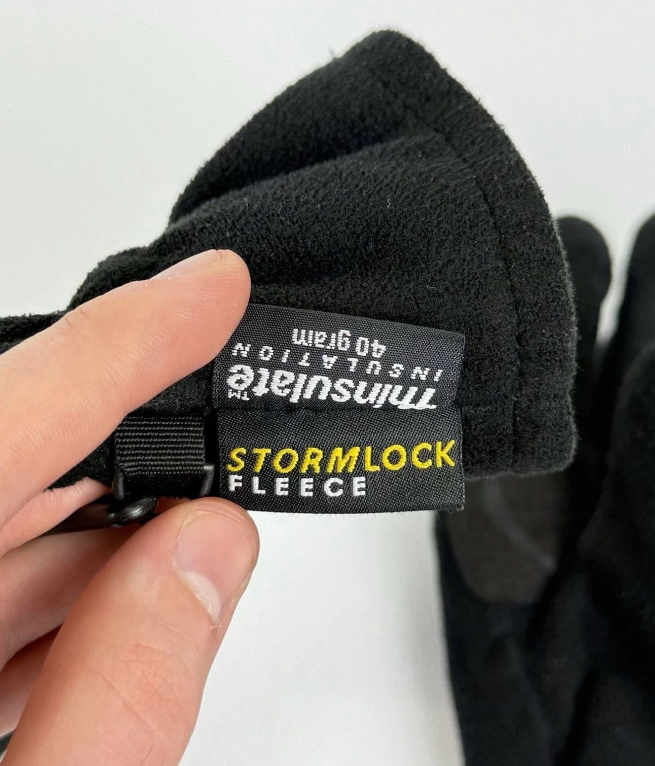 Jack Wolfskin Jack Wolfskin Thinsulate Insulation Stormlock Fleece Gloves Size ONE SIZE - 6 Thumbnail