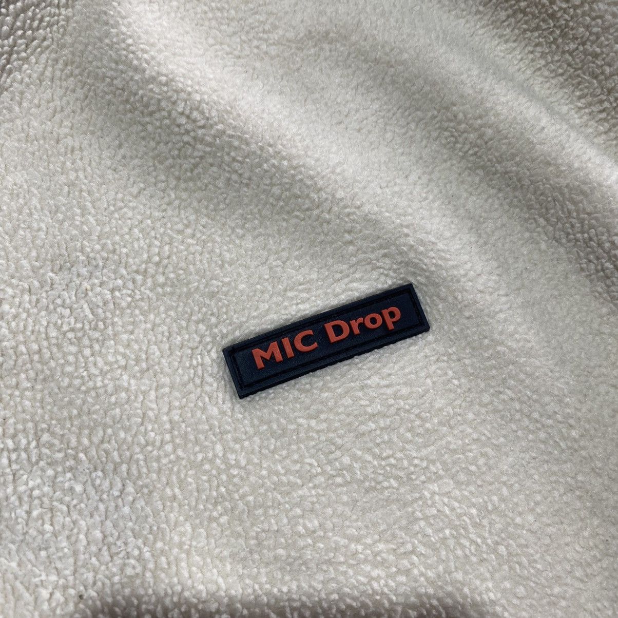 Japanese Brand BTS OFFICIAL MERCHANDISE BLACK FRIDAY MIC DROP ZIP UP Size US L / EU 52-54 / 3 - 2 Thumbnail