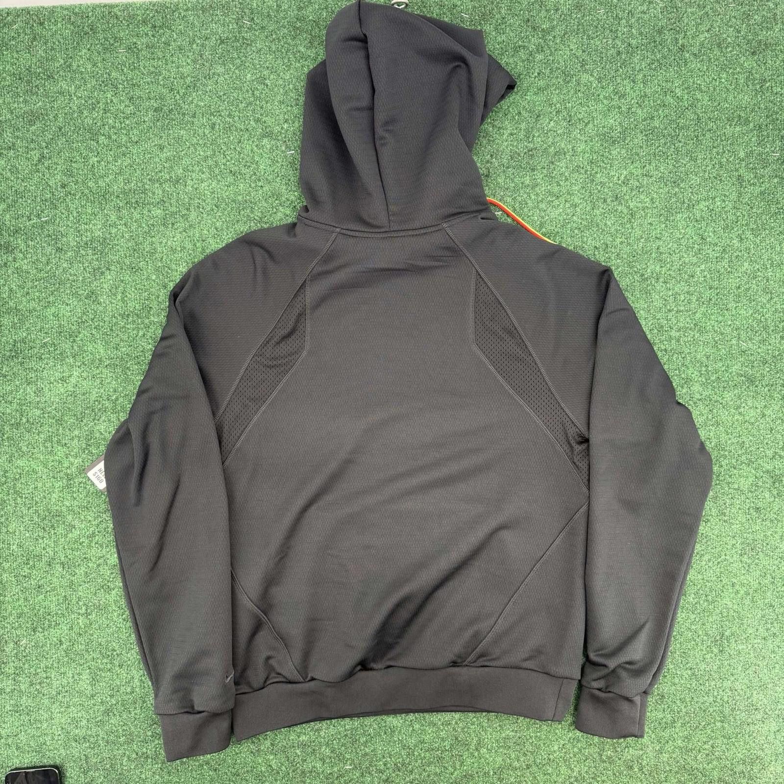Nike Nike Kobe 'What The' Therma Pullover S Size US S / EU 44-46 / 1 - 7 Thumbnail