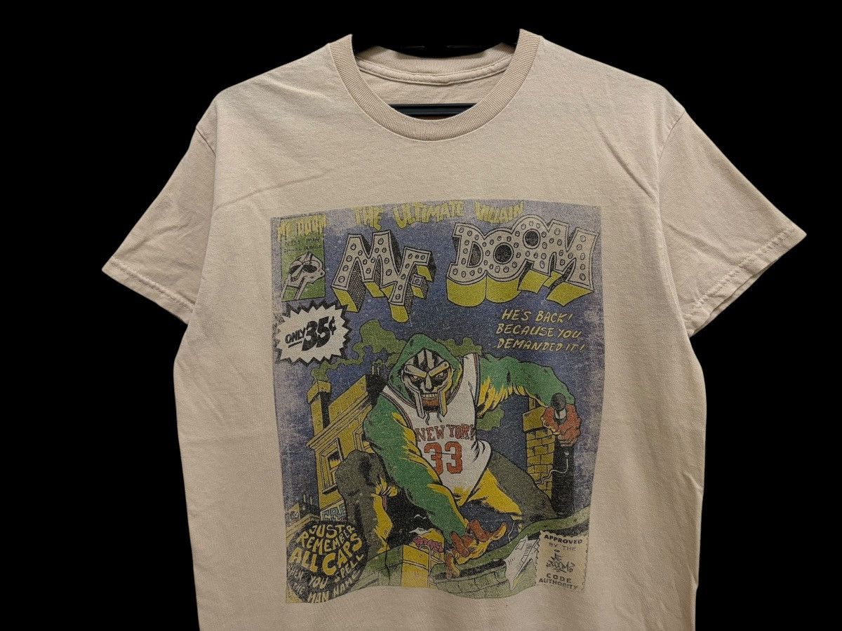 MF Doom MF DOOM THE ULTIMATE VILLAIN ALL CAPS TEE Size US L / EU 52-54 / 3 - 3 Thumbnail