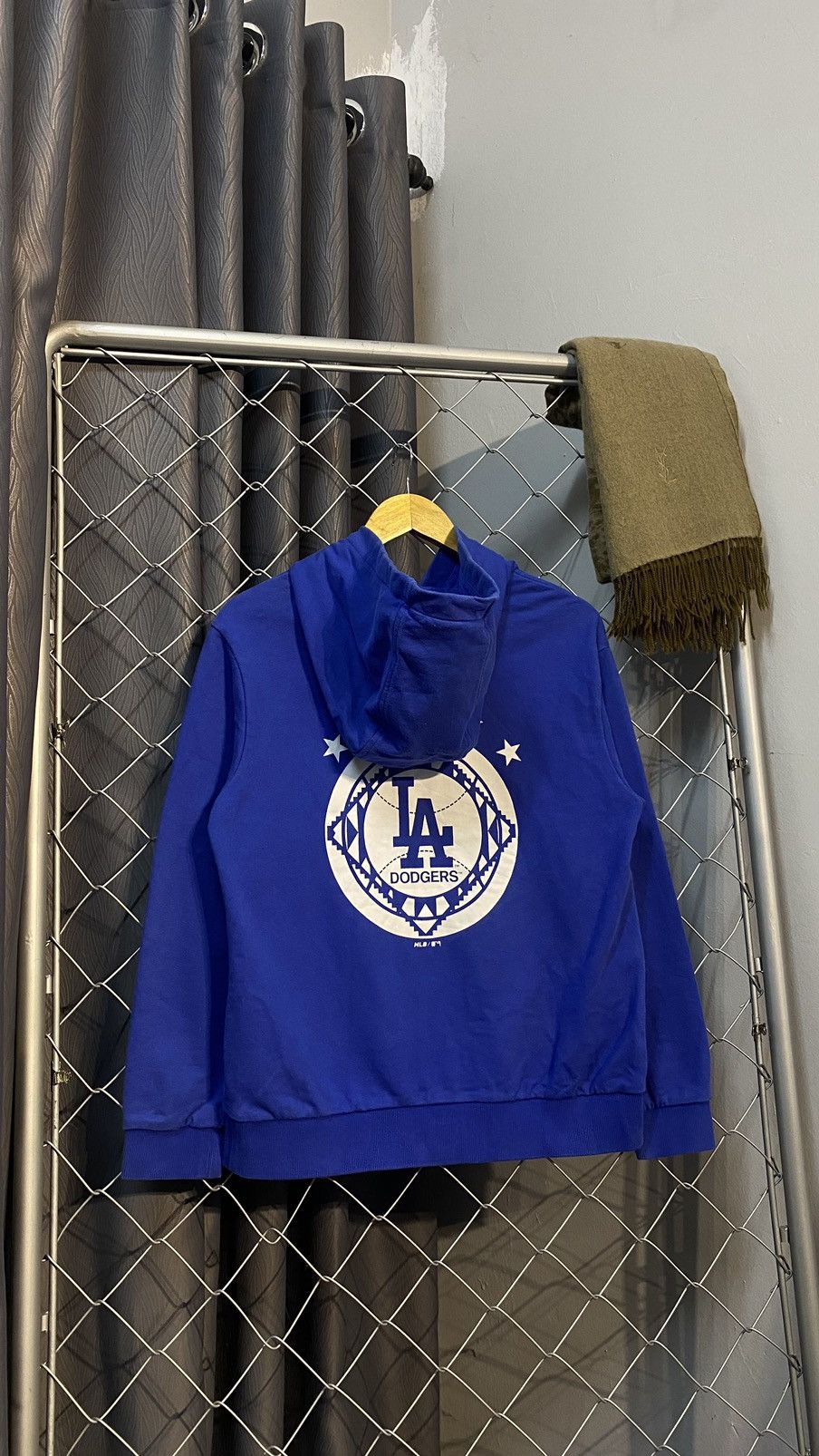 MLB × Vintage MLB LA DODGERS HOODIE BOXY Size US S / EU 44-46 / 1 - 2 Thumbnail
