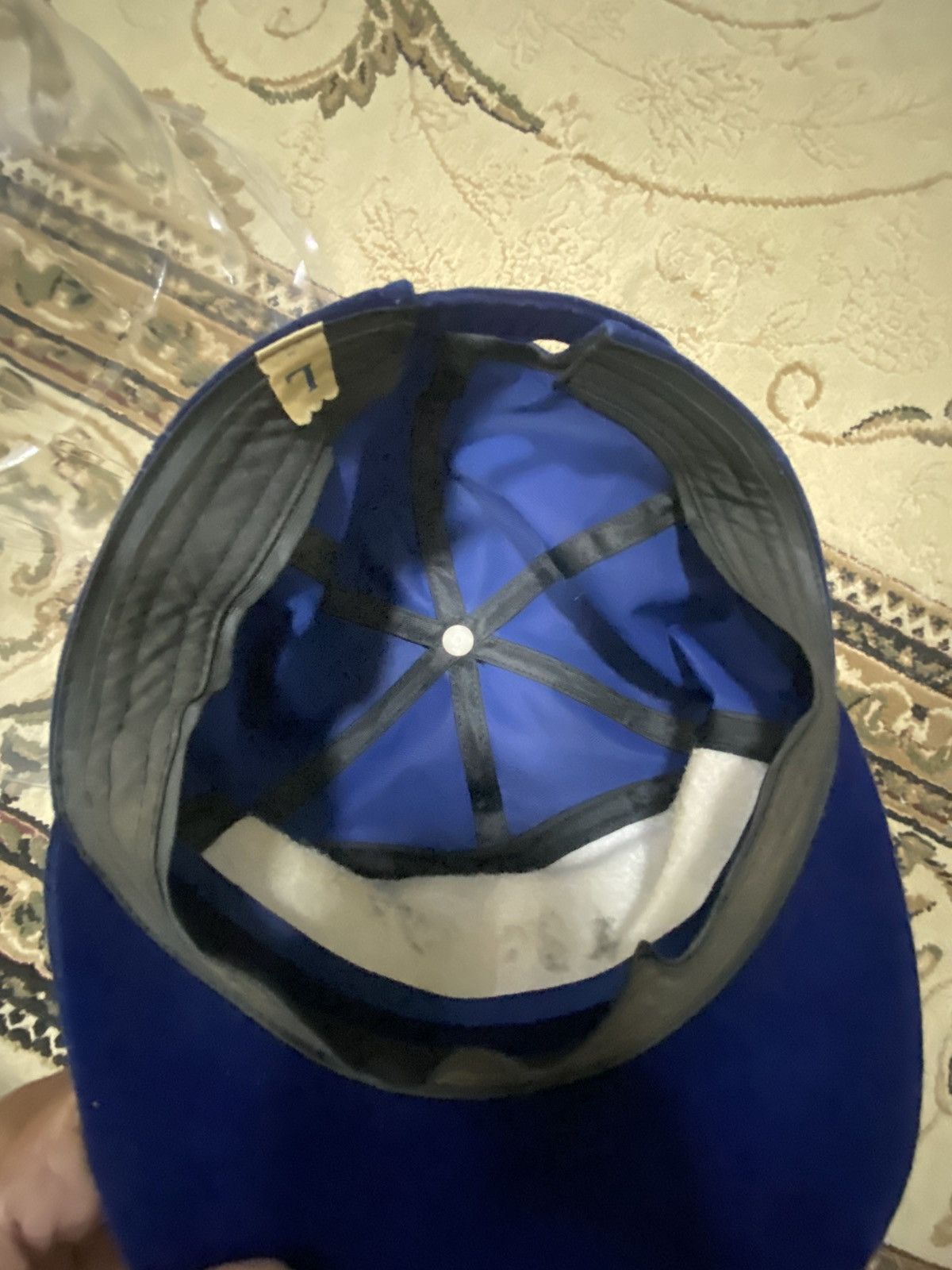Other Vintage “AMMUNITION” Velvet Cap — Made in Japan — Gold Leaf Size ONE SIZE - 7 Thumbnail