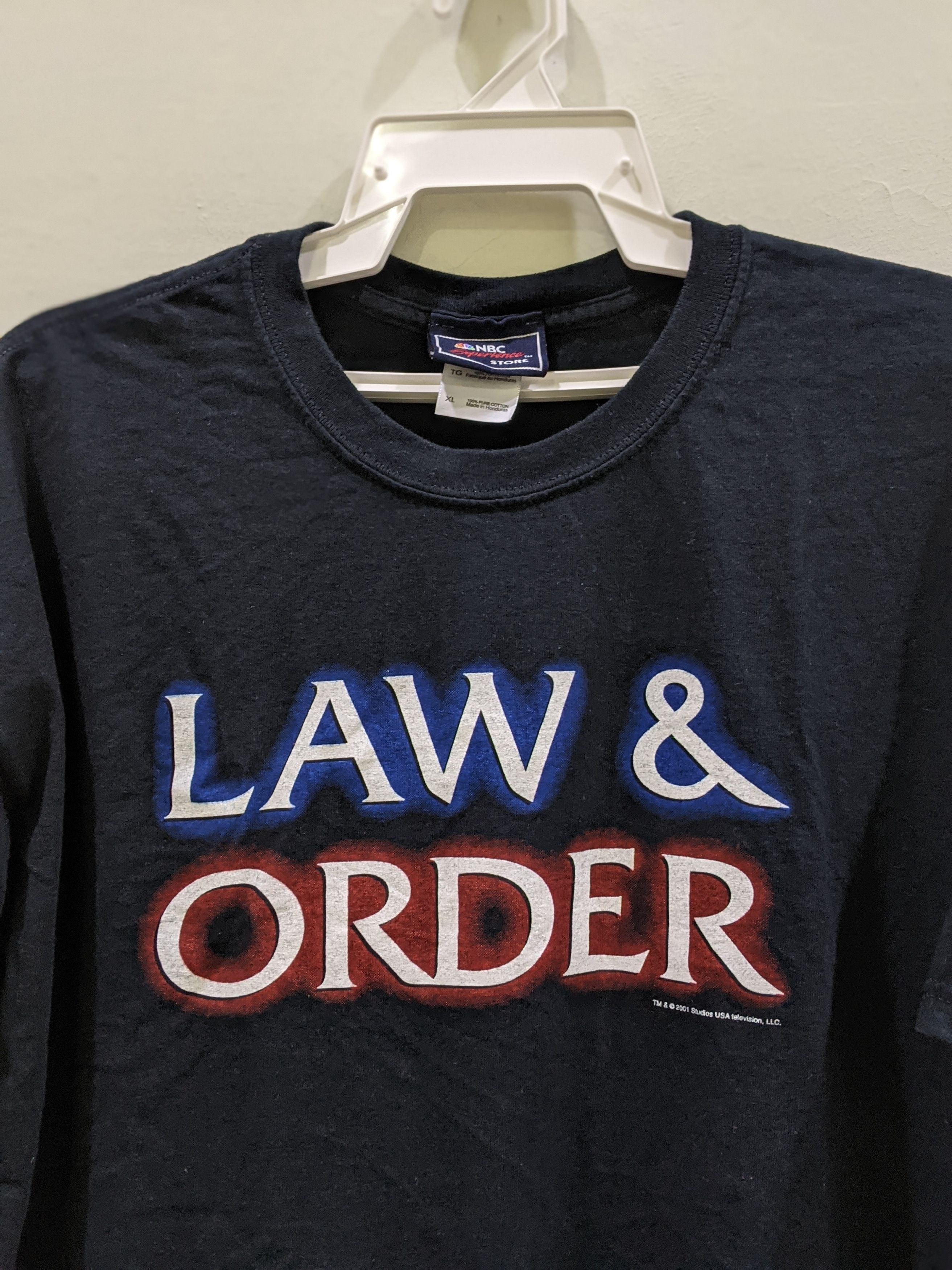 Vintage Vintage 2001 Law & Order Movie tee XL size Size US XL / EU 56 / 4 - 7 Thumbnail