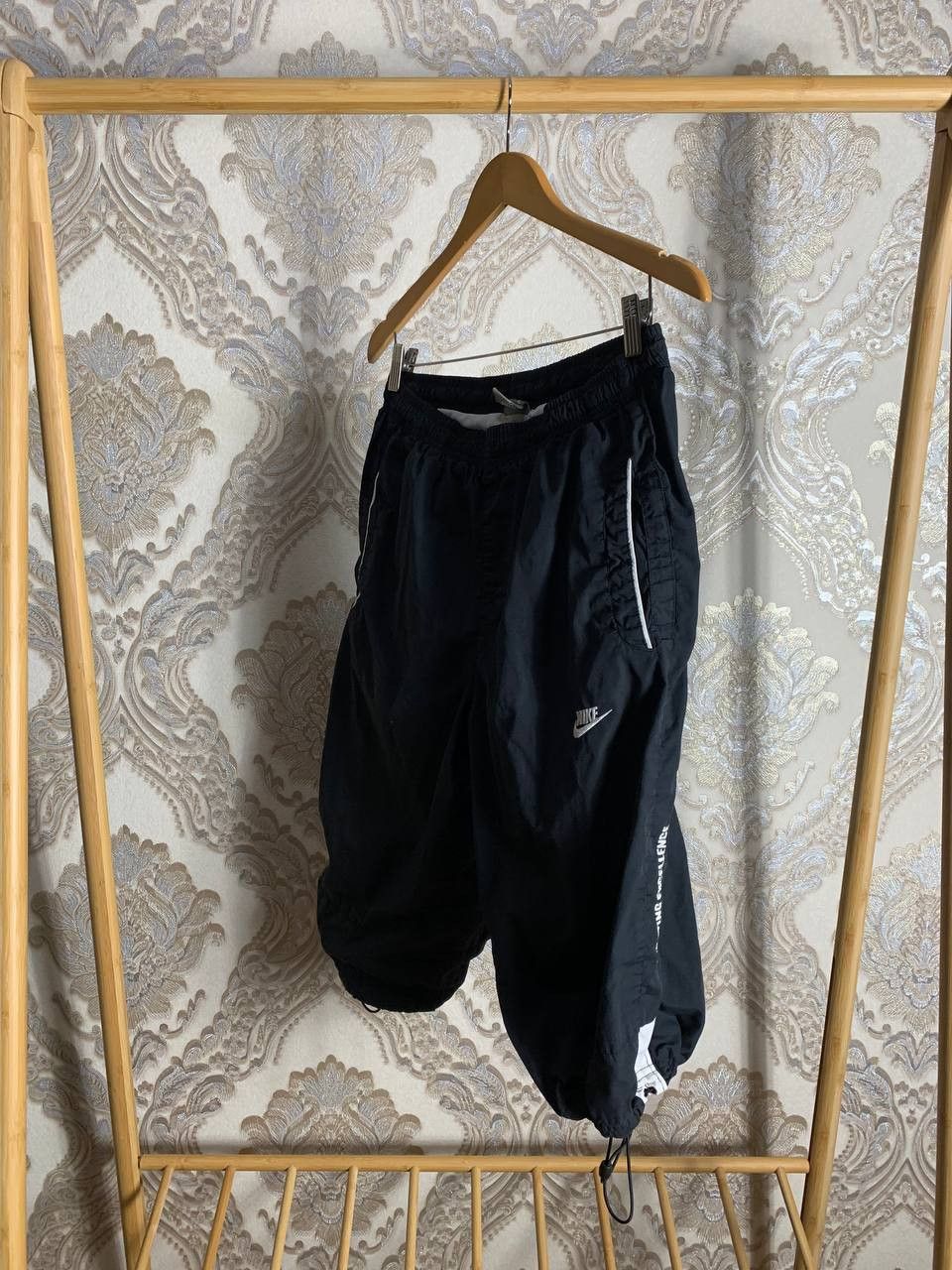 Nike Vintage Nike Shorts Retro Nylon Drill Swoosh Y2K 90s SK8 Size US 34 / EU 50 - 4 Thumbnail