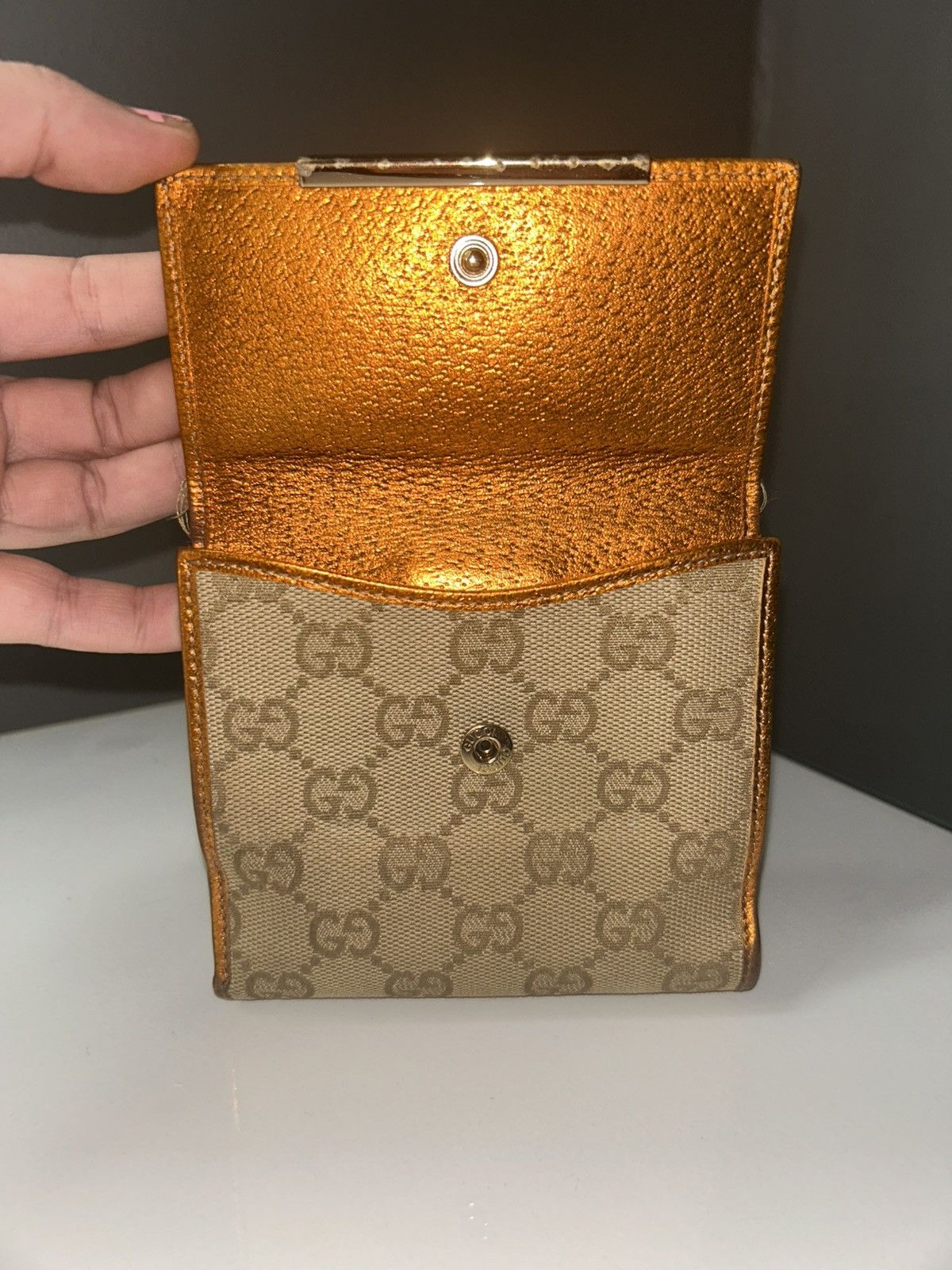 Gucci Gucci GG Compact Wallet w Bronze Interior (project piece) Size ONE SIZE - 7 Thumbnail
