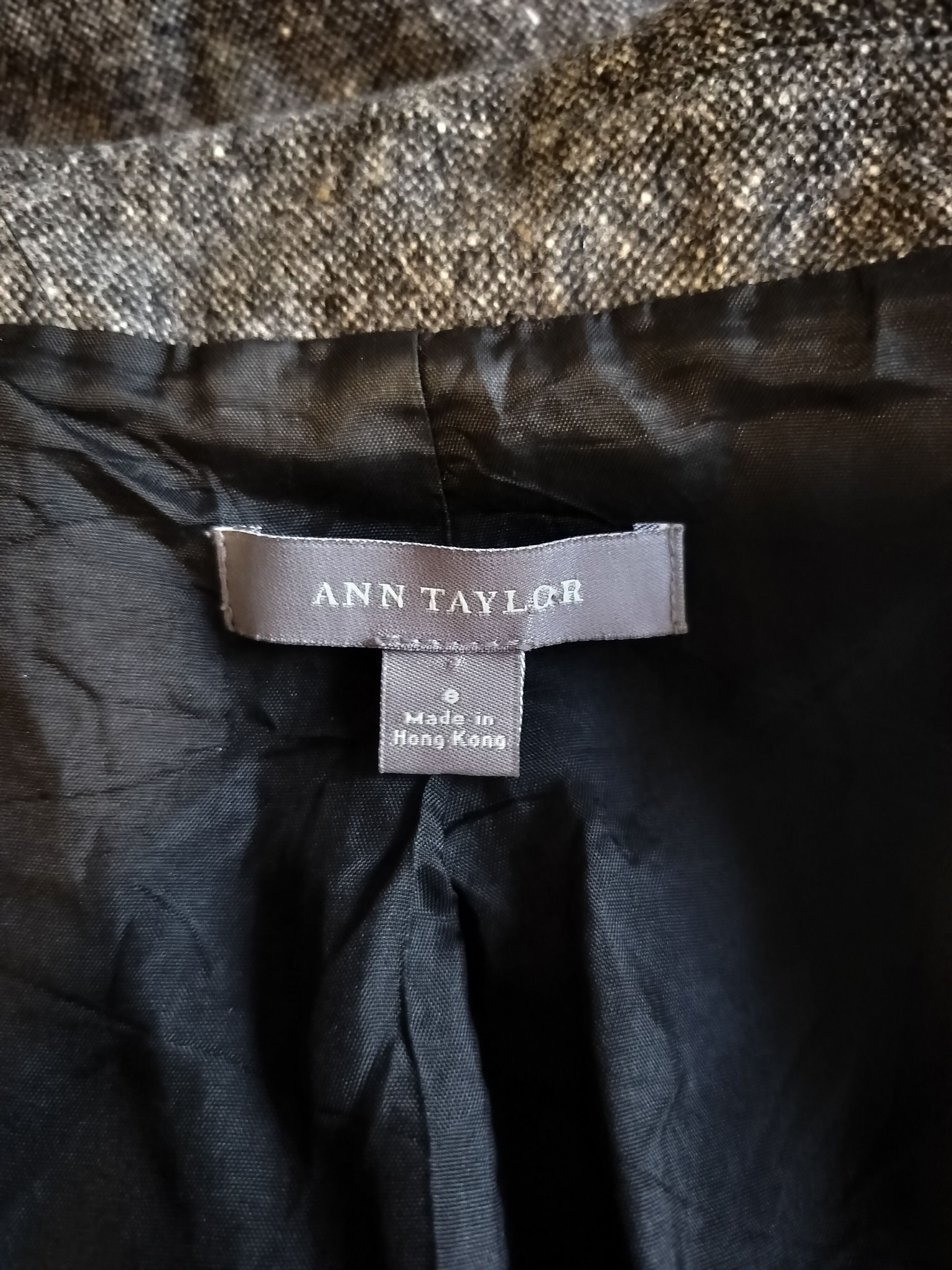 Ann Taylor Ann Taylor Wool Blazer Grey, Size 8, Great Condition Size M / US 6-8 / IT 42-44 - 3 Thumbnail