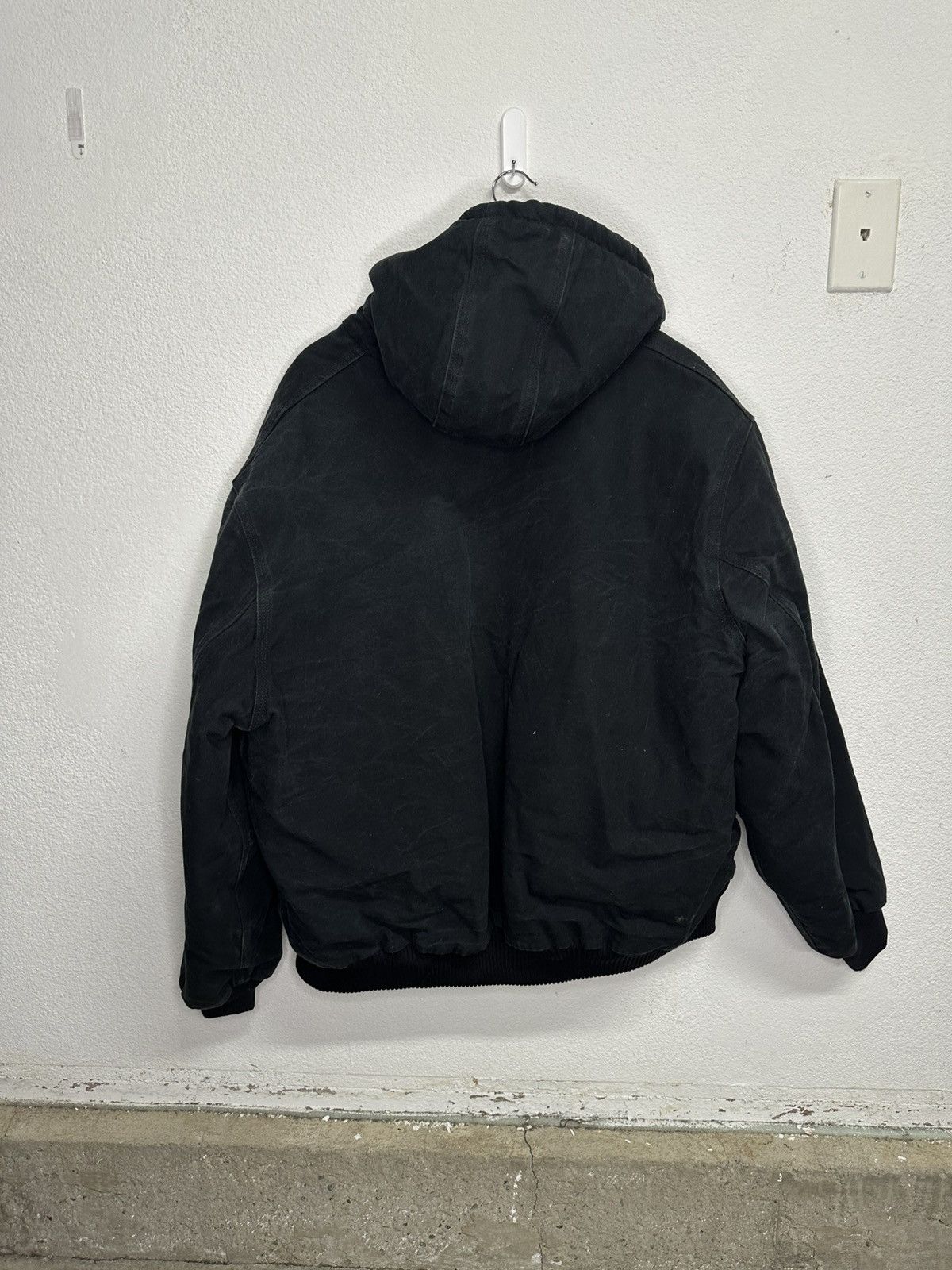 Carhartt Vintage black Carhartt jacket size 2 XL Like New Size US XXL / EU 58 / 5 - 2 Thumbnail