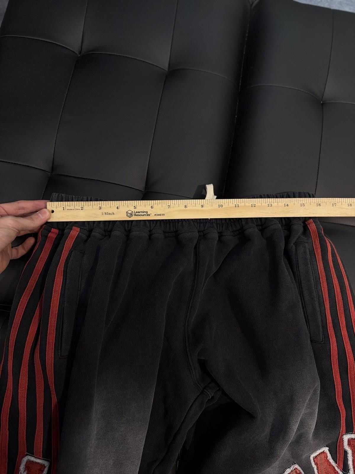 Vale Valley Black Red “Bee” Drawstring Sweatpants Size Large Size US 34 / EU 50 - 7 Thumbnail