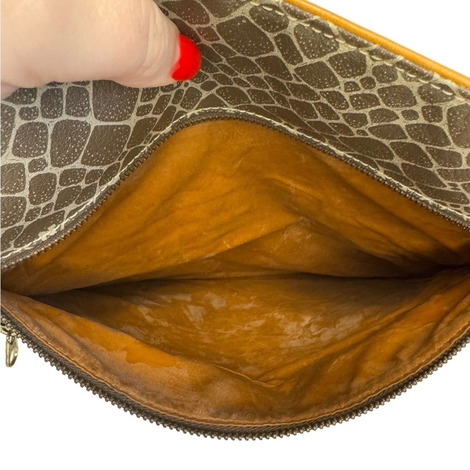 Nina Ricci Nina Ricci Vintage Clutch Pouch Designer Luxury Size ONE SIZE - 8 Thumbnail