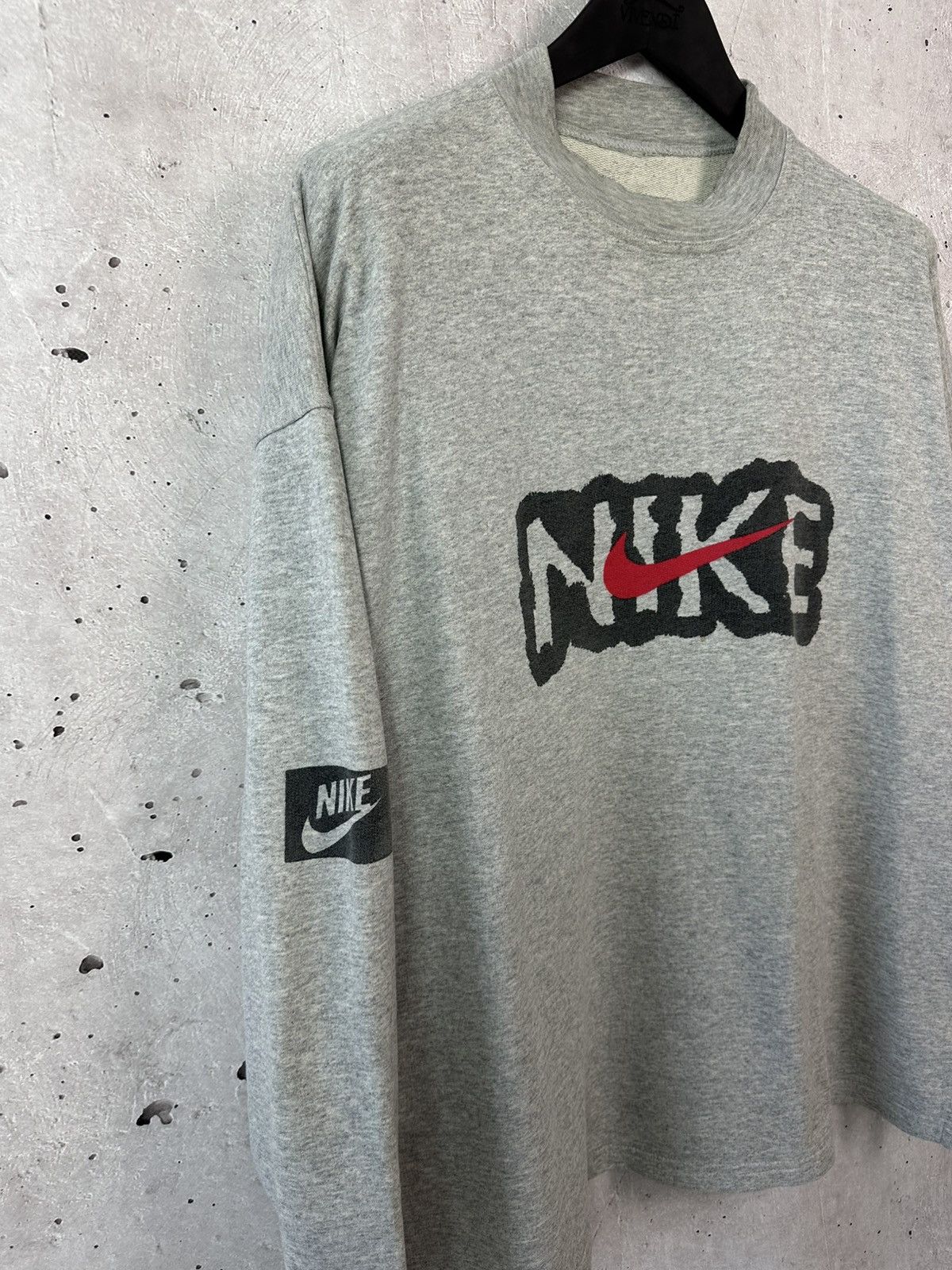 Nike Nike Vintage Swoosh Grey Crew Neck Cotton Sweatshirt Size US XL / EU 56 / 4 - 5 Thumbnail