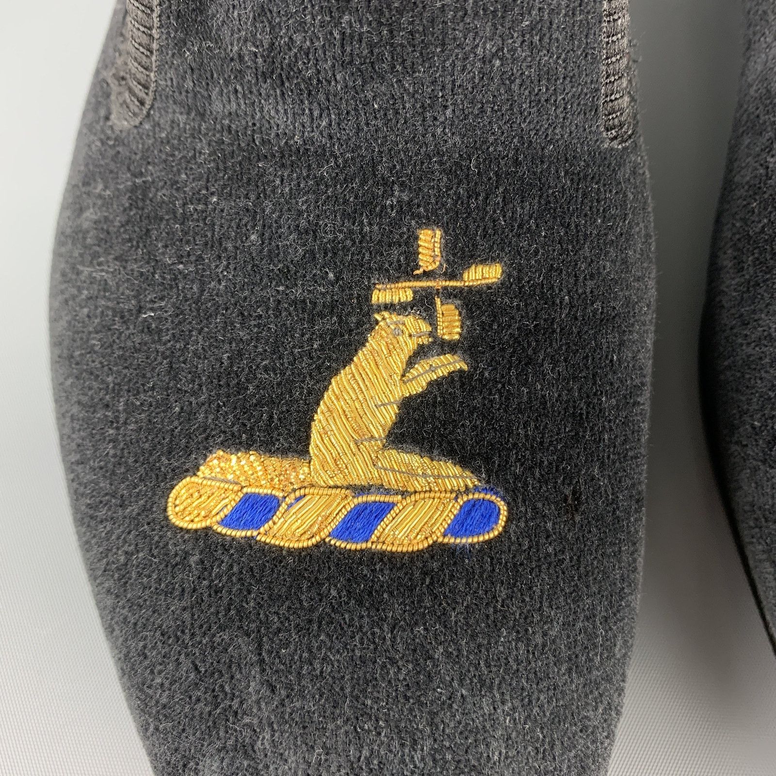 Custommade CUSTOM MADE Size 8 Black Embroidery Velvet Slippers Loafers Size US 8 / EU 41 - 5 Thumbnail