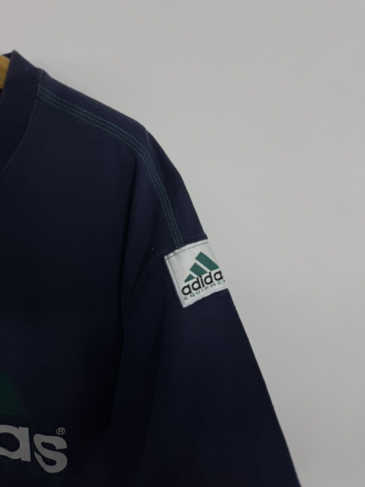 Adidas Adidas Equipment Vintage 90 s T-Shirt Size US L / EU 52-54 / 3 - 5 Thumbnail