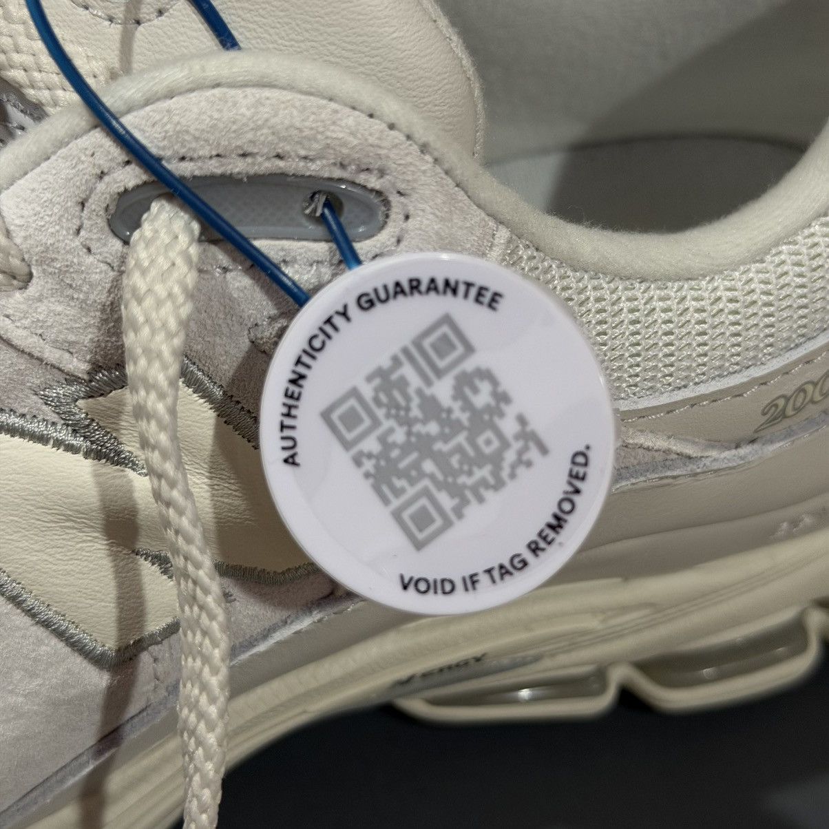 New Balance New Balance 2002r “Linen Fog Raincloud” Men’s 9 (M2002RO1) Size US 9 / EU 42 - 8 Thumbnail