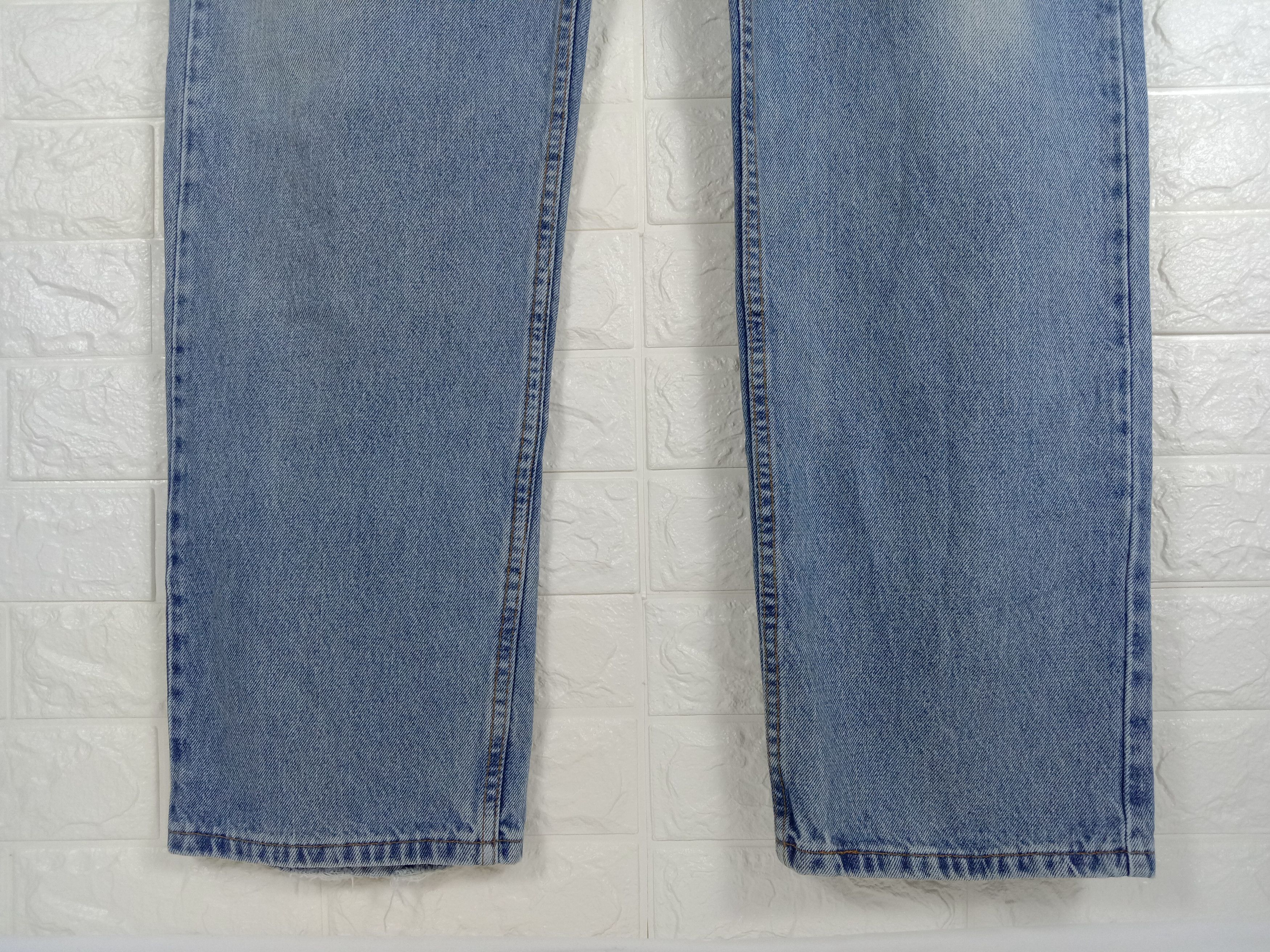 Levi's Vintage Levi's 505 Jeans Light Wash Straight Fit Denim Size US 40 / EU 56 - 3 Thumbnail