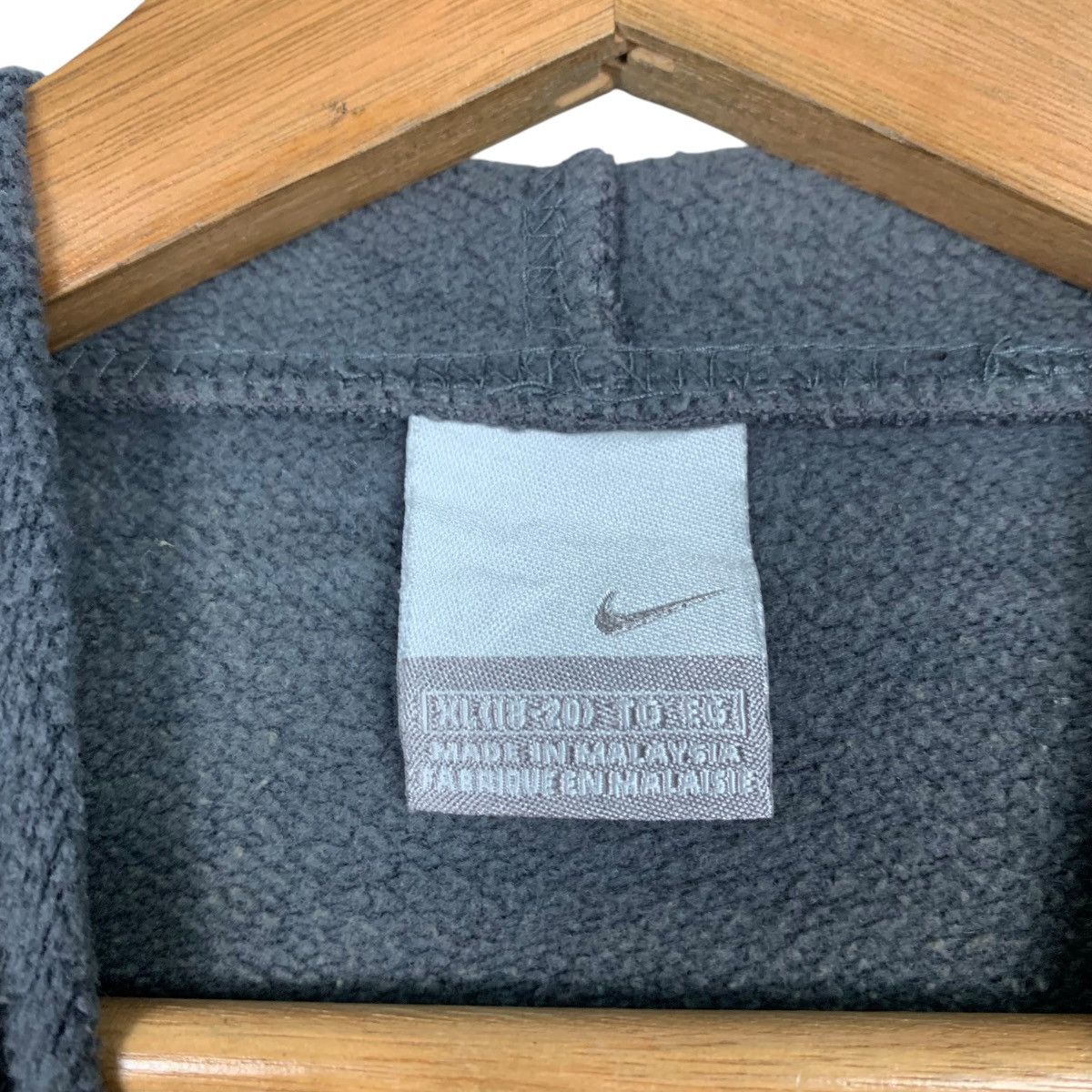 Nike NIKE ATHLETICS Big Logo Pullover Hoodie Sweatshirt #1783-C79 Size US XL / EU 56 / 4 - 14 Thumbnail