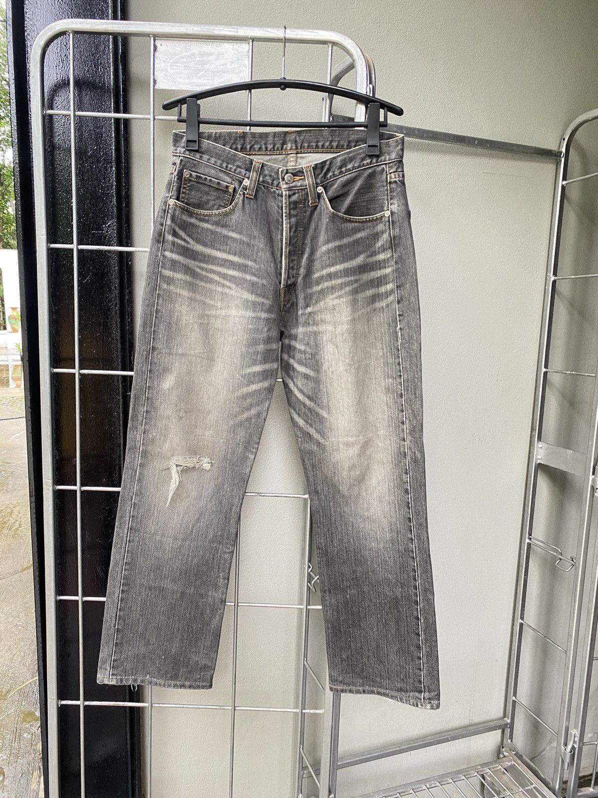 Burberry Burberry grey denim jeans Size US 32 / EU 48 - 17 Thumbnail