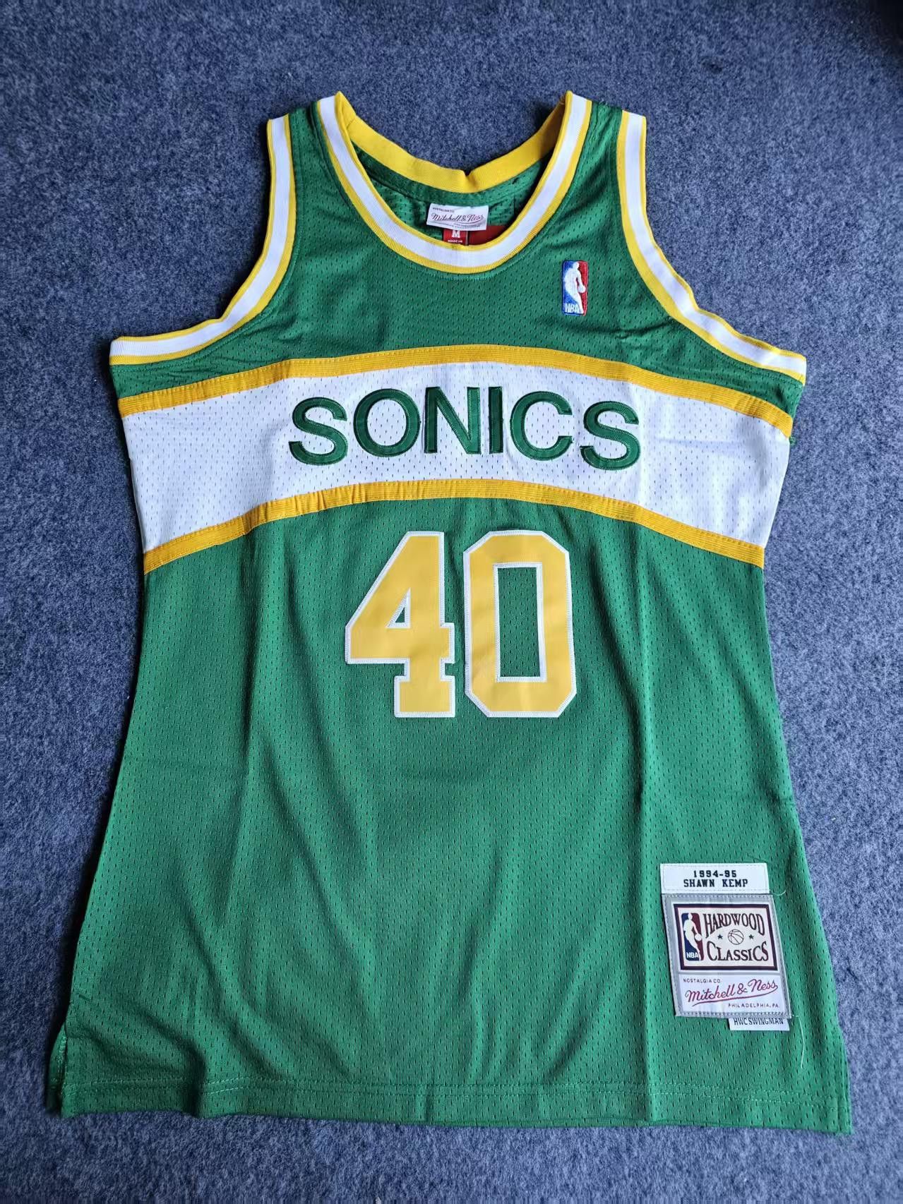 NBA 1994 95 Seattle SuperSonics 40 Shawn Kemp Jersey Size US M / EU 48-50 / 2 - 2 Thumbnail