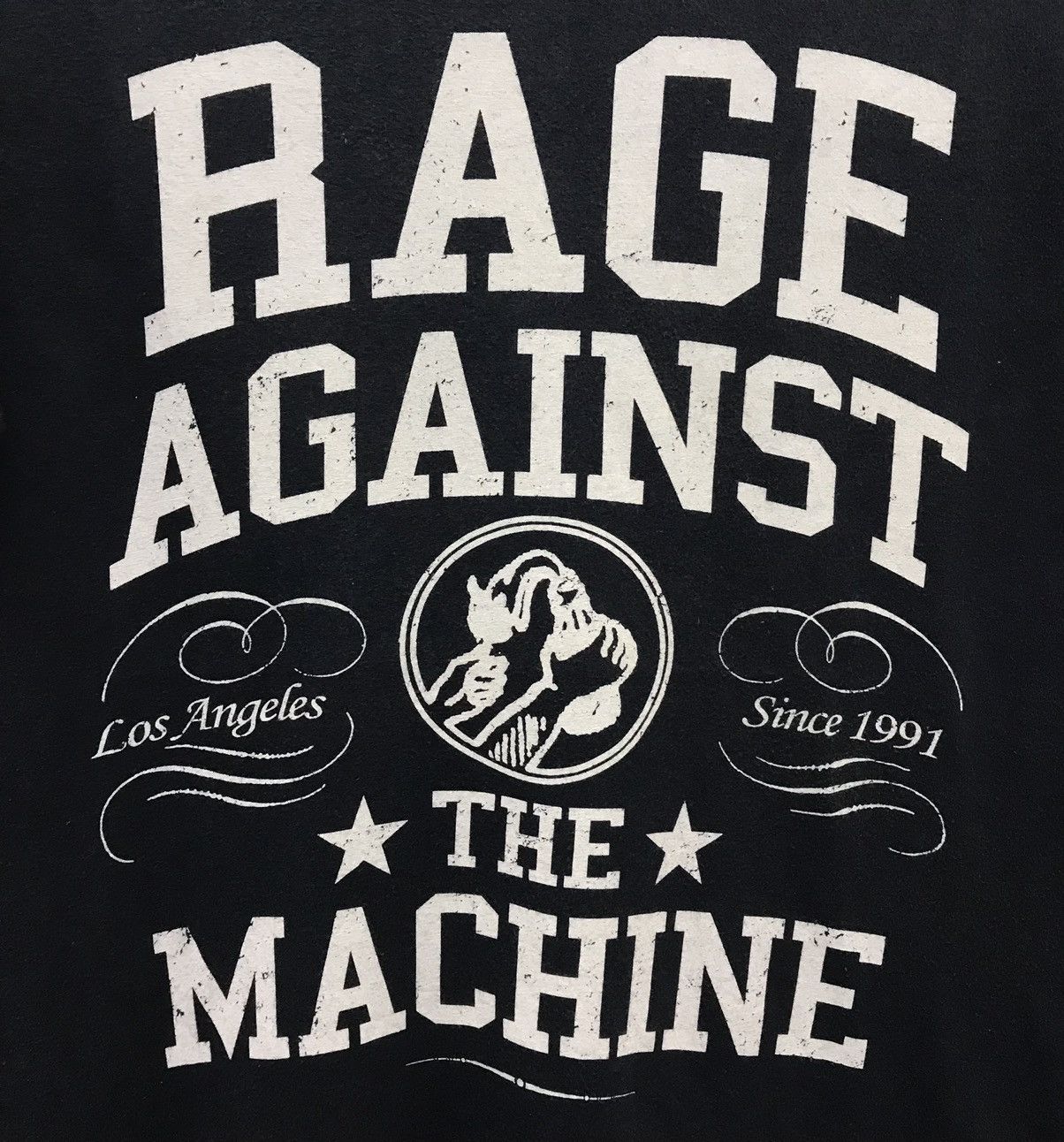 Band Tees × Gildan × Vintage Vintage Gildan Rage Against The Machine Since 1991 Shirt Size US M / EU 48-50 / 2 - 3 Thumbnail
