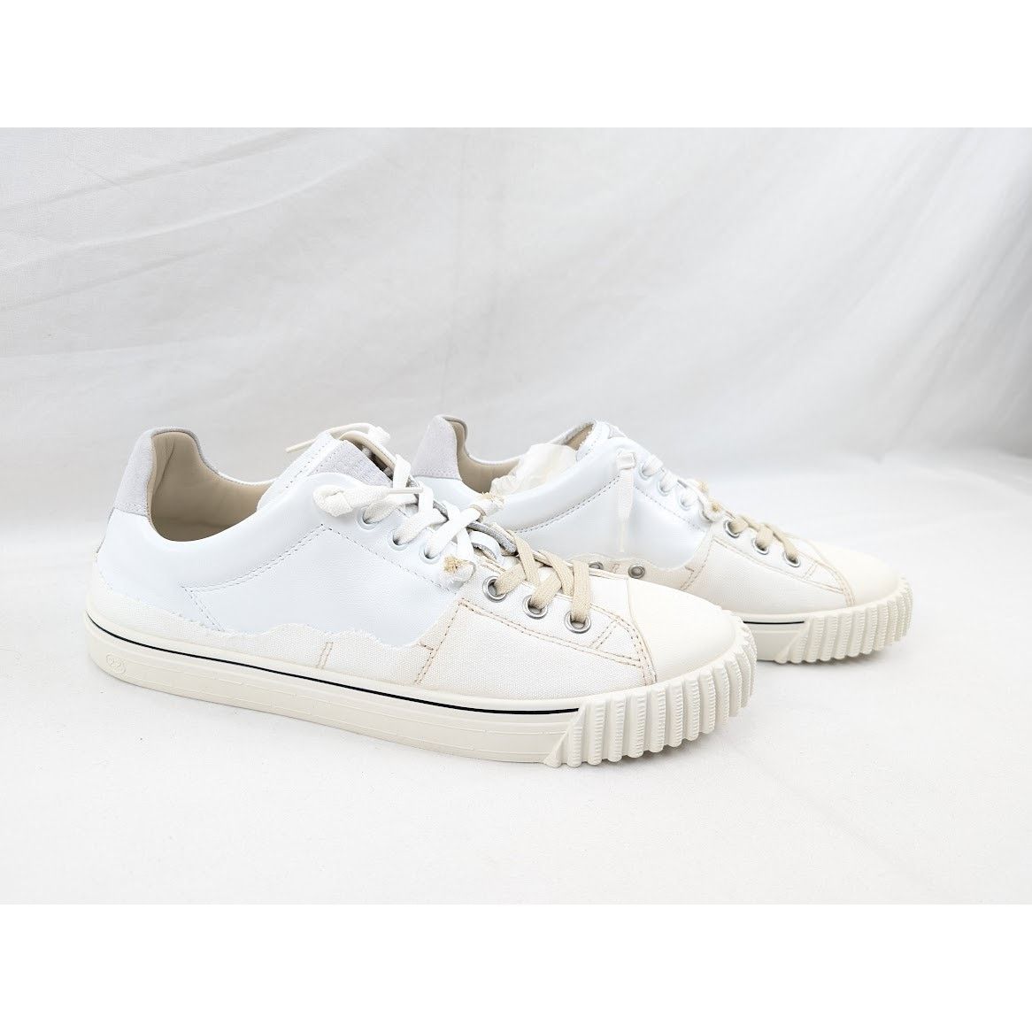 o1rshd1 Q:2/ New Evolution Low-Top Sneakers White/Off-White