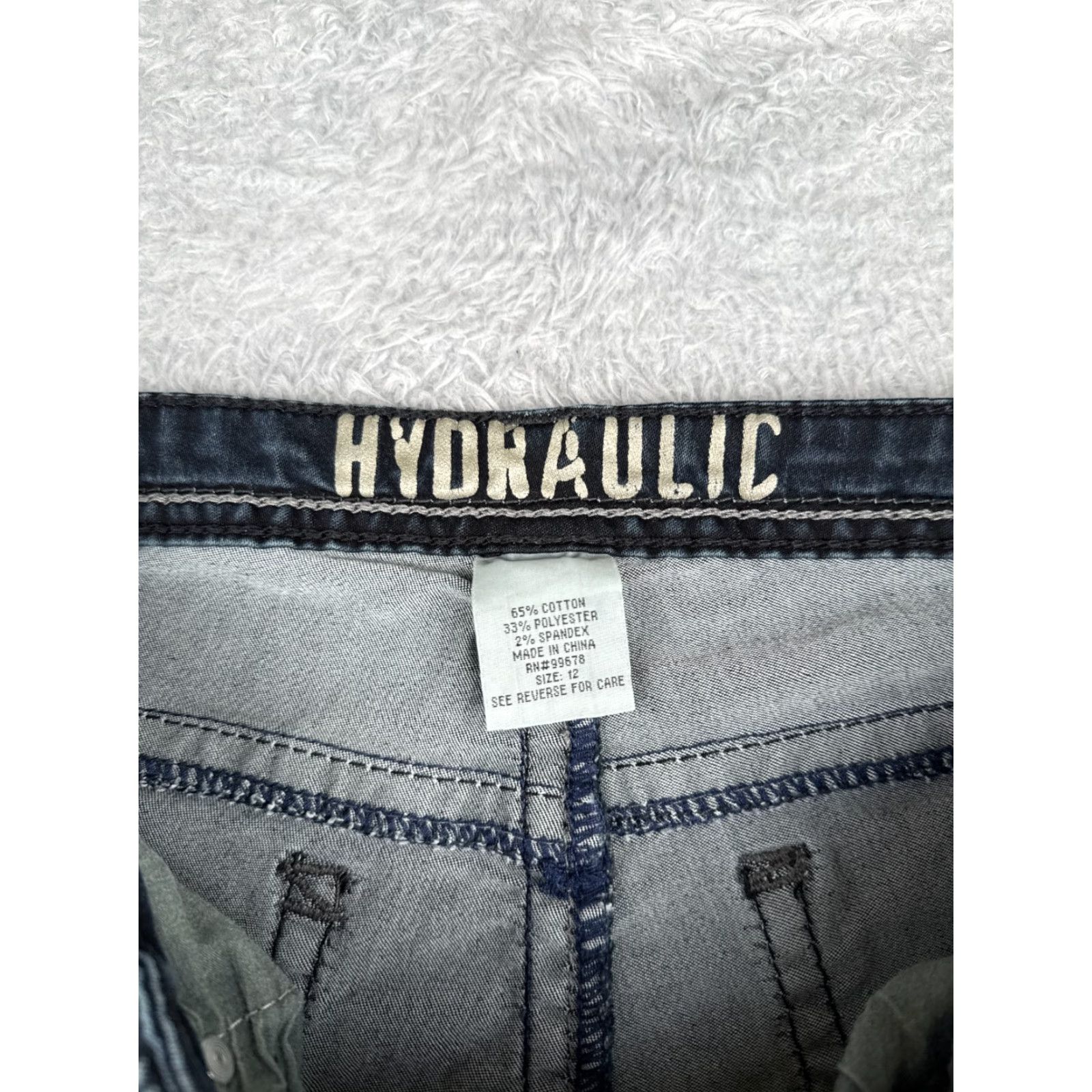 Vintage HYDRAULIC Women’s Capri Jeans 32 Blue Denim Mid Rise Dark Wash Cotton Blend 20 Inseam Regular Fit Size 24" / US 00 / IT 34 - 6 Thumbnail