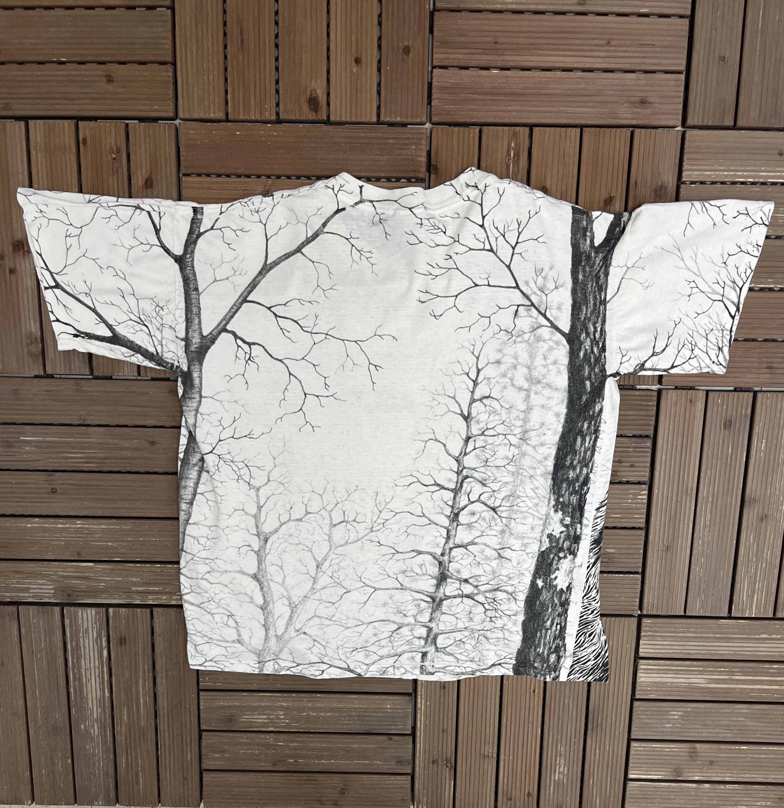 Vintage Wolf Scenic All Over Print Vintage White T-Shirt Tee Size US XL / EU 56 / 4 - 4 Thumbnail