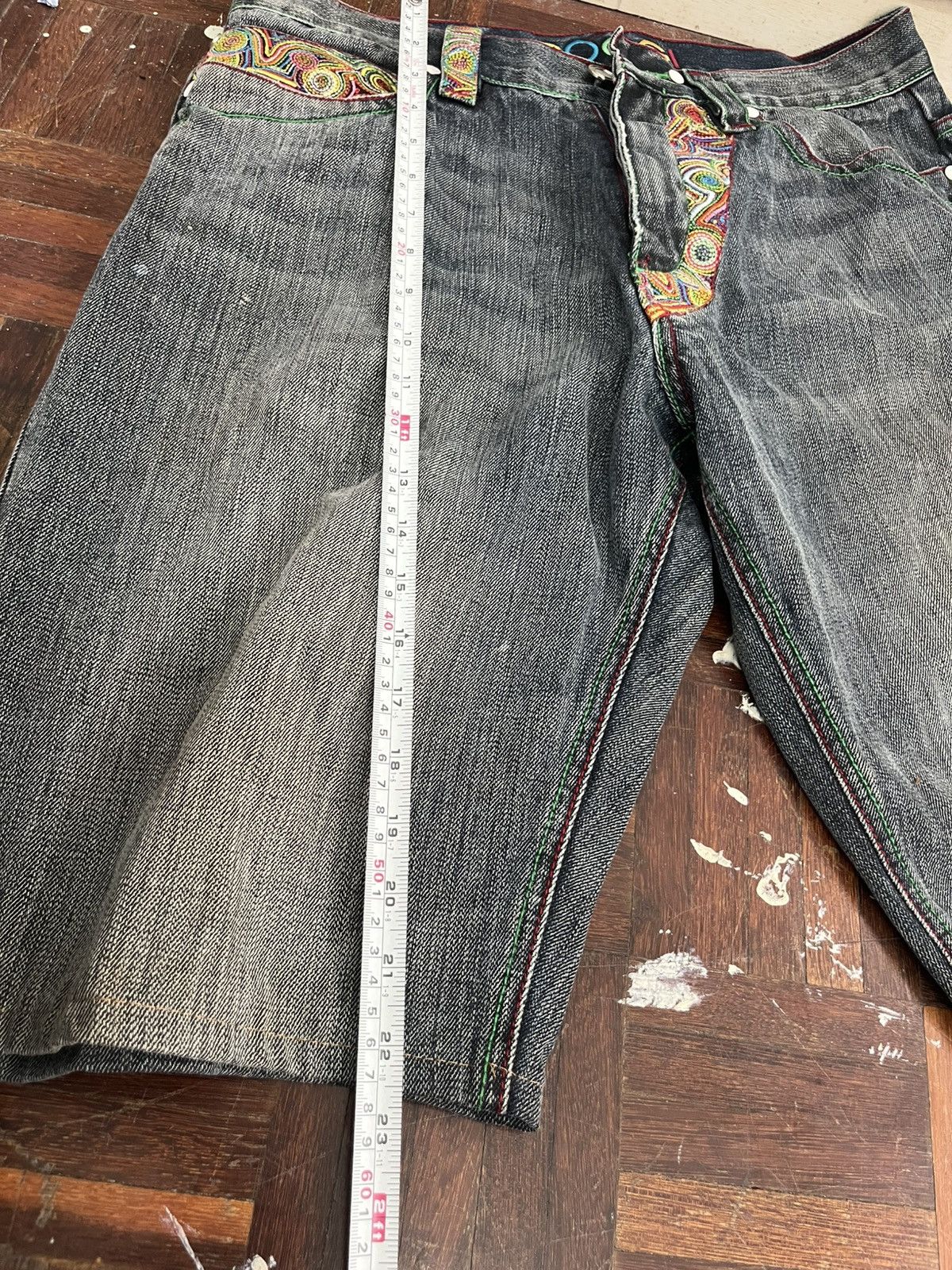 Coogi 🔥Coogi Tribal Multicolour Embroidered Cropped Jeans Size US 35 - 15 Thumbnail