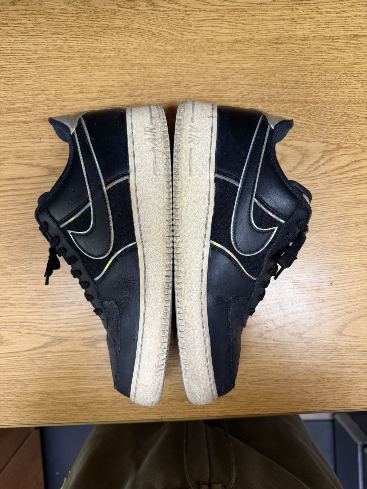 Nike Nike AF1 Iridescent Pearl Reflective size 10.5 Size US 10.5 / EU 43-44 - 2 Thumbnail