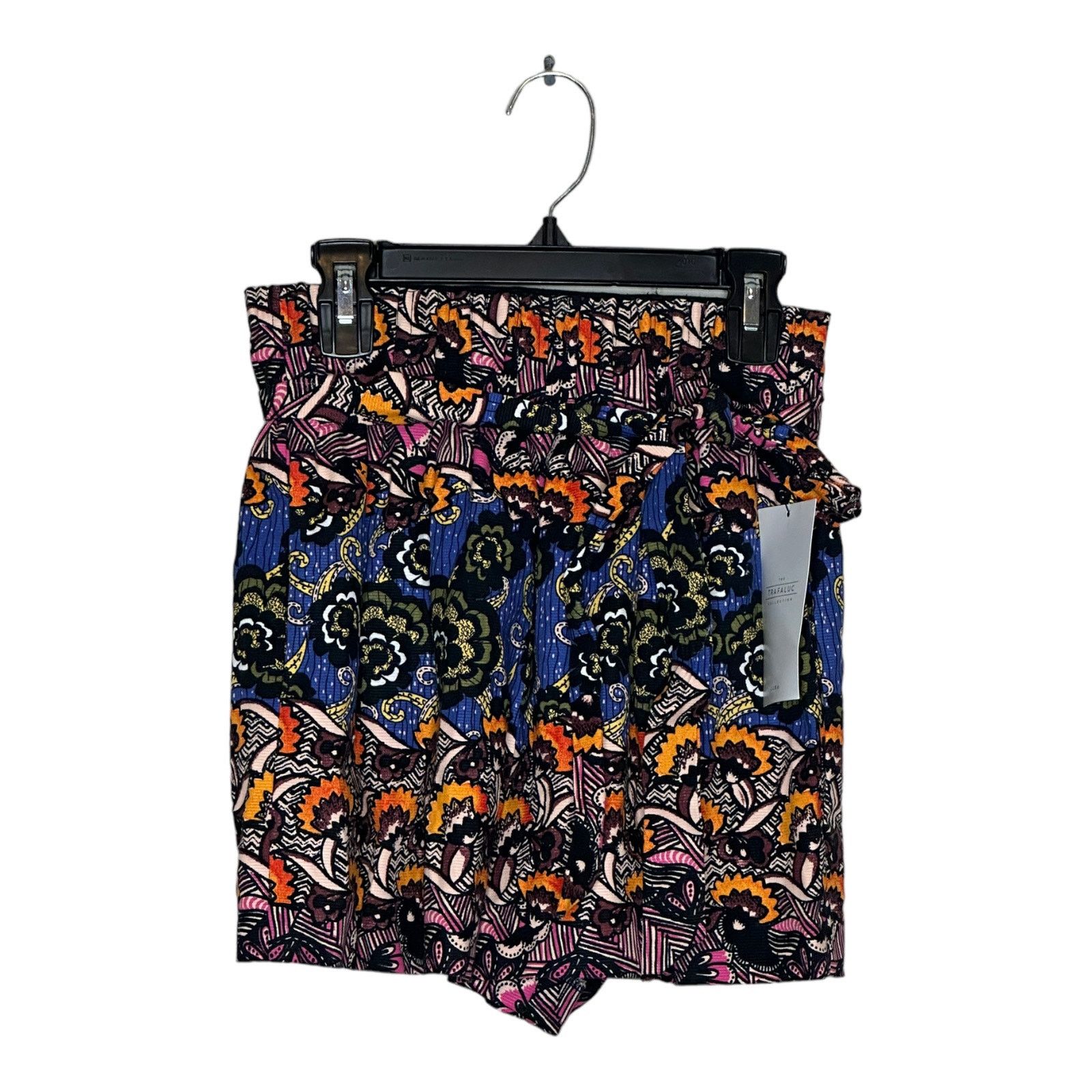 Zara Zara floral print pull on belted shorts size small Size 30" / US 8 / IT 44 - 8 Thumbnail