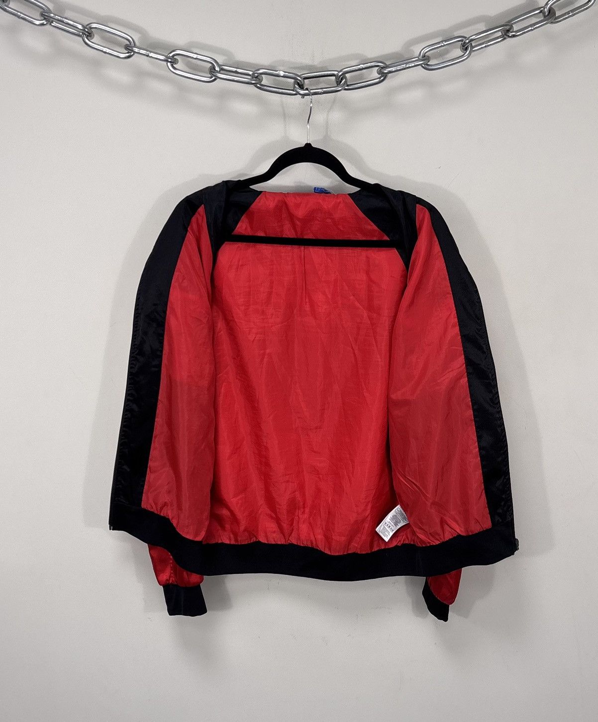 Adidas Adidas Chicago Bulls 2013 Men’s Rare NBA Satin Bomber Jacket Size US S / EU 44-46 / 1 - 13 Thumbnail