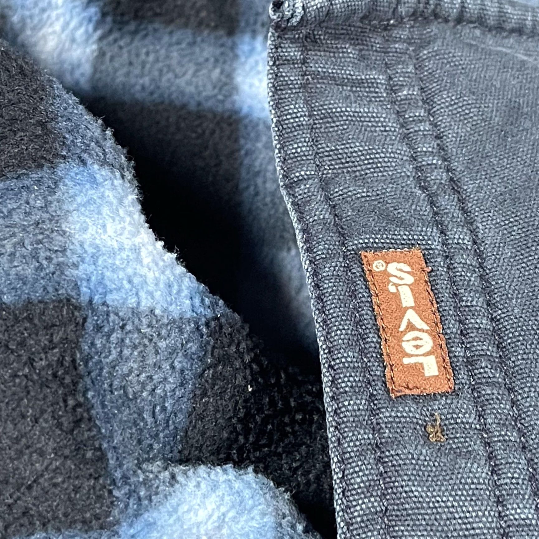 Levi's VINTAGE Levi's Shirt Jacket Mens M Navy Blue Fleece Lined Plaid Body Quilted Sleeves Size US M / EU 48-50 / 2 - 4 Thumbnail