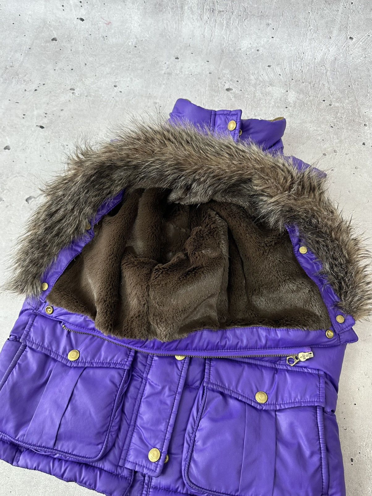 Ralph Lauren Vintage Polo Ralph Lauren Puffer Down Women’s Vest with Fur Size S / US 4 / IT 40 - 17 Thumbnail