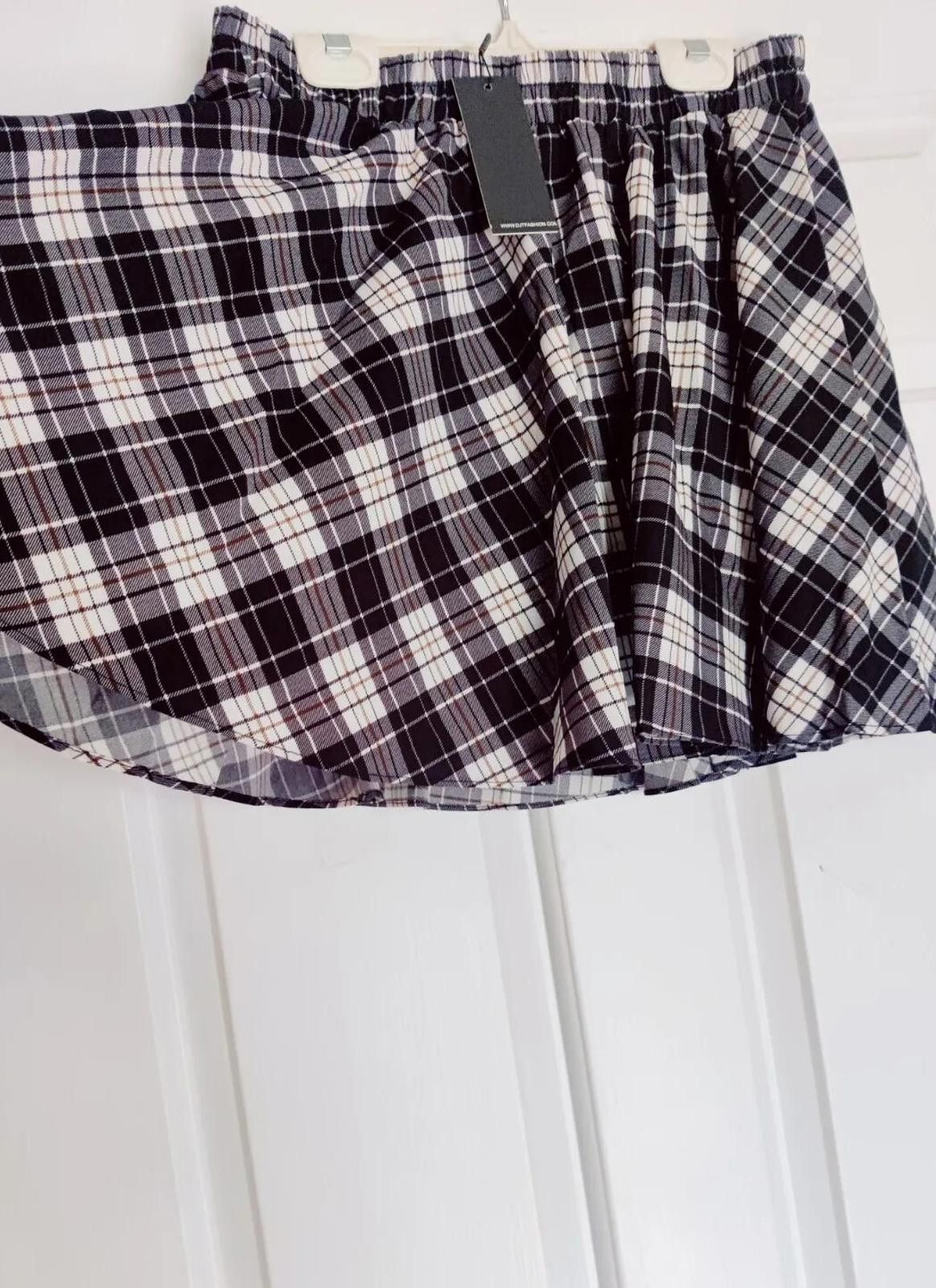Other DJT Plaid Mini Skirt W/ Shorts Under Size Small S Womens Bla Size 28" / US 6 / IT 42 - 2 Thumbnail
