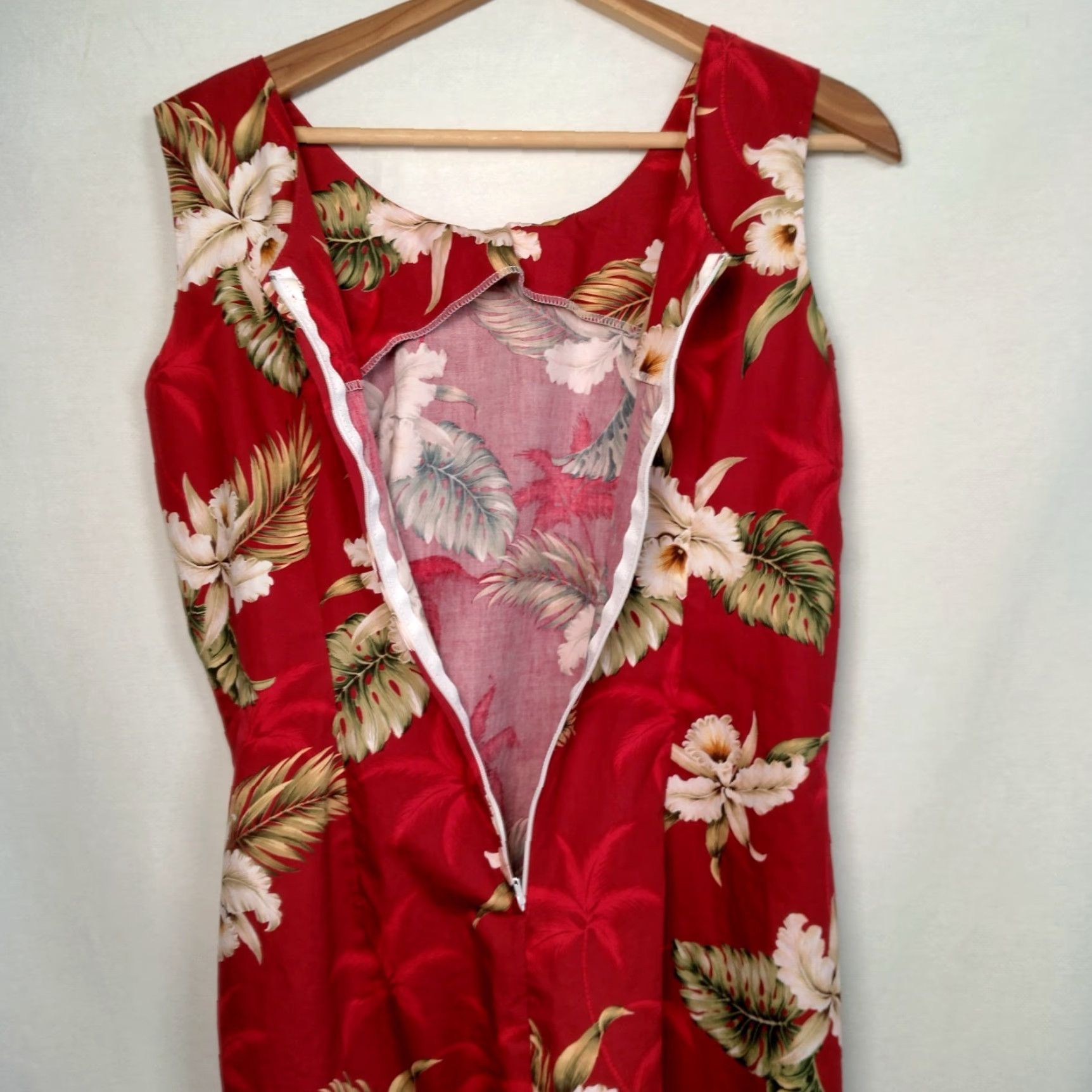 Vintage VINTAGE Ky's Hawaiian Sundress Large Red Floral Aloha Dress Casual Beach Womens Size L / US 10 / IT 46 - 5 Thumbnail