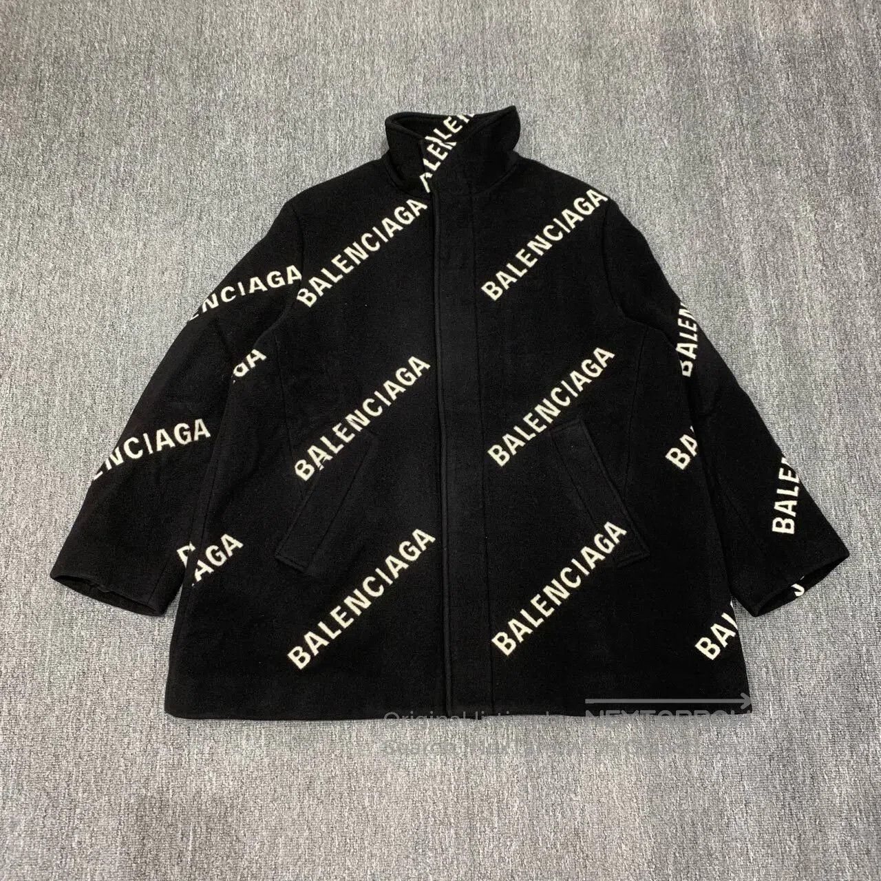 Balenciaga Balenciaga Black Wool Coat. Size US S / EU 44-46 / 1 - 1 Thumbnail