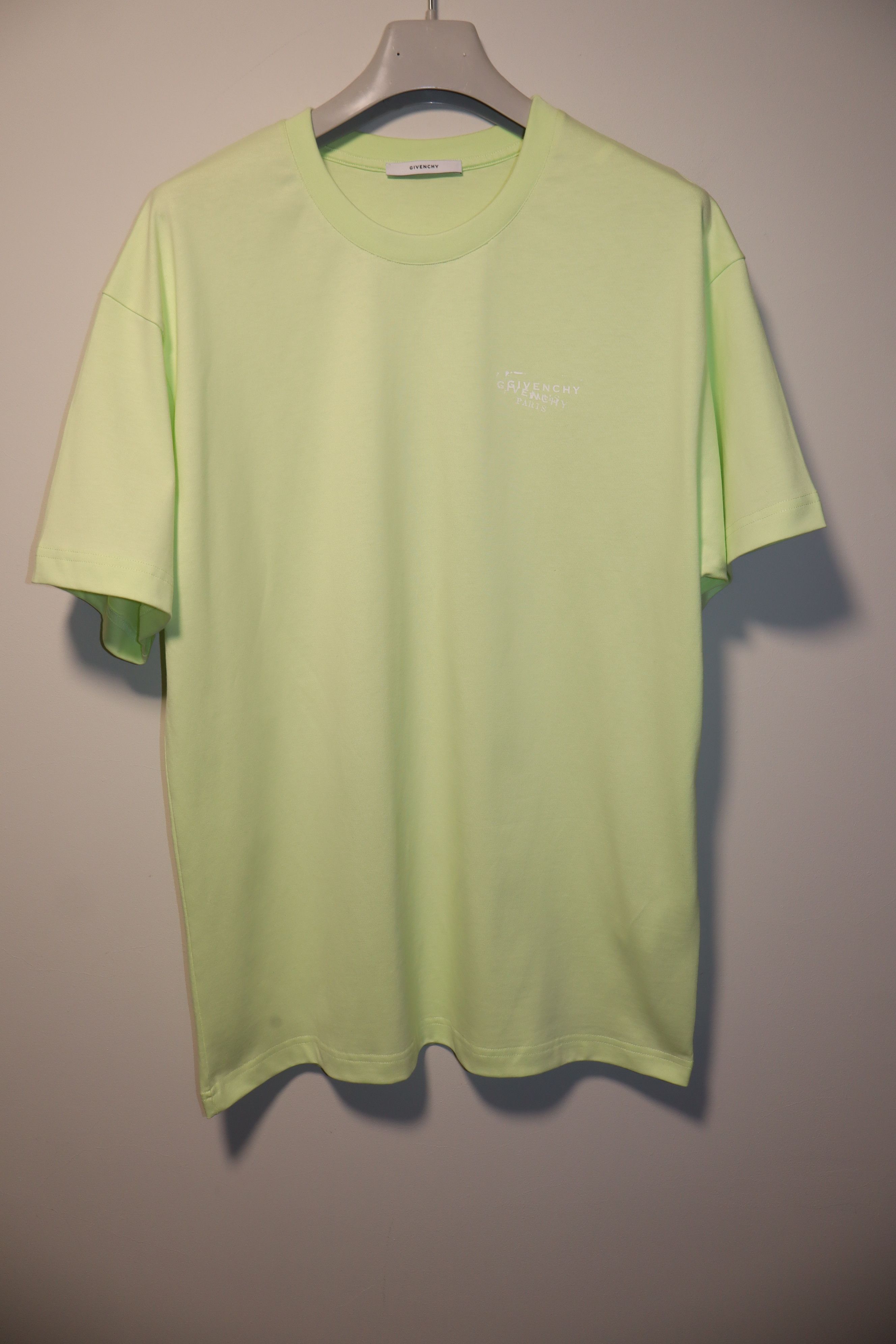 Givenchy SS26 Logo print t-shirt Size US L / EU 52-54 / 3 - 2 Thumbnail