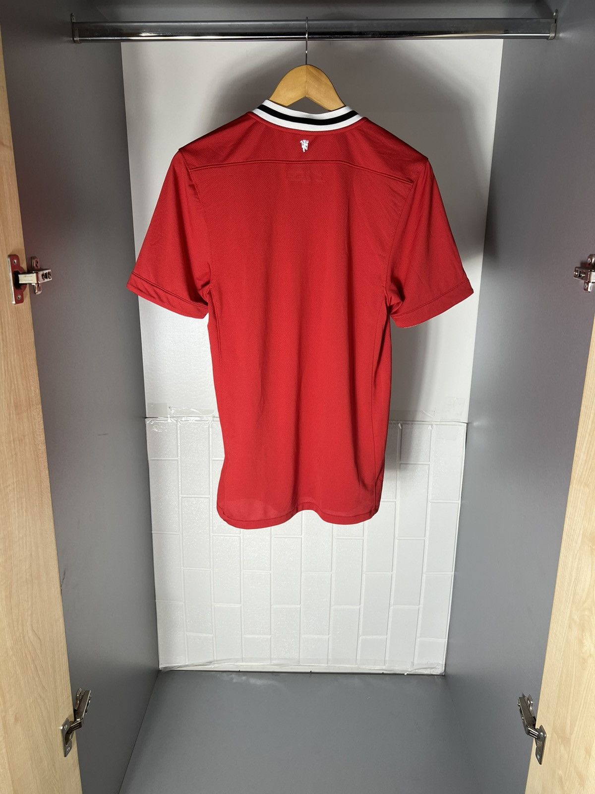 Nike VINTAGE NIKE FC MANCHESTER UNITED ENGLAND SOCCER JERSEY Y2K Size US S / EU 44-46 / 1 - 15 Thumbnail