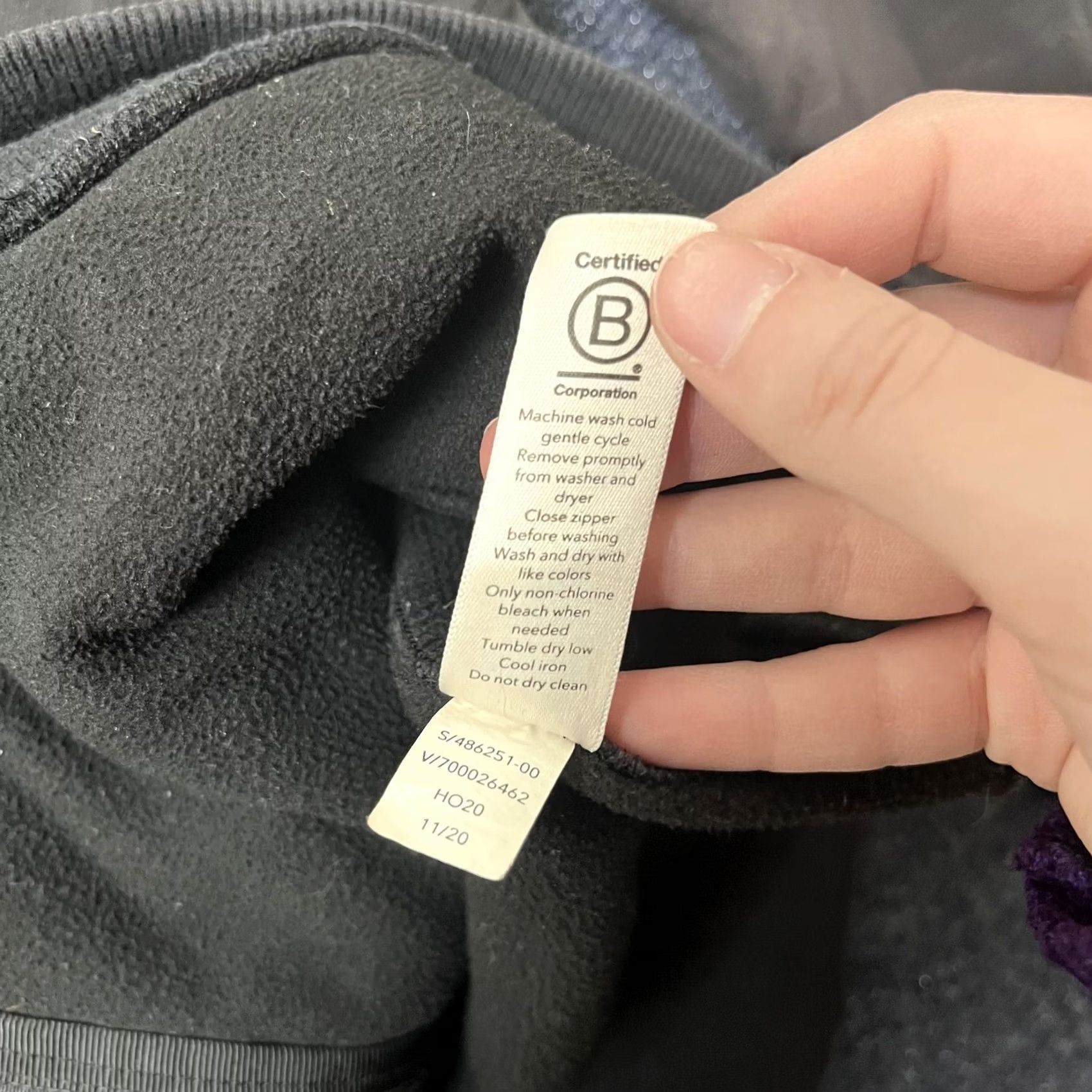 Athleta Athleta Hoodie Womens M Black Fleece Full Zip Solid Raglan Jacket Pockets Size M / US 6-8 / IT 42-44 - 7 Thumbnail