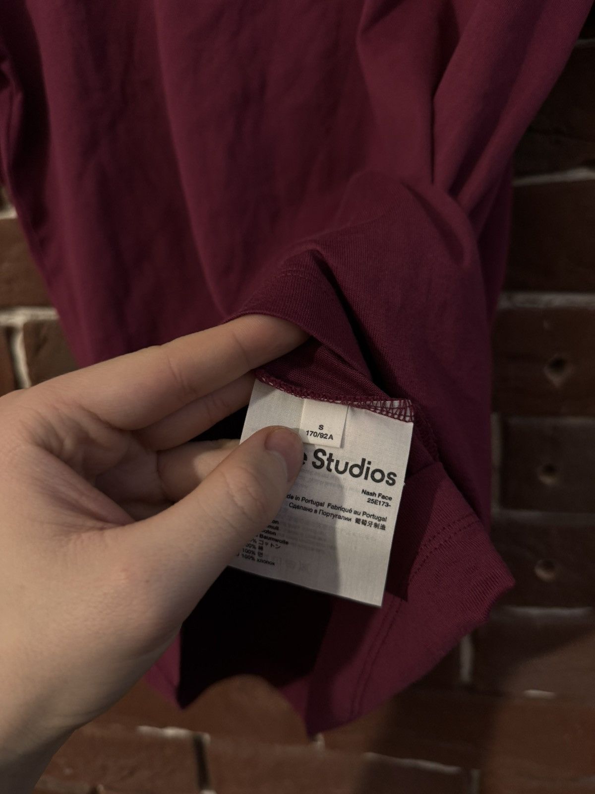 Acne Studios Acne Studios Nash Face Rare Cw Burgund Basic Quality Tee Size US S / EU 44-46 / 1 - 9 Thumbnail