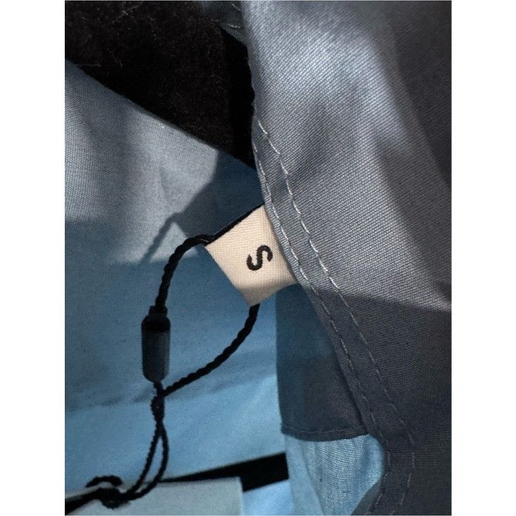 AMI Ami Paris Ami de Coeur Logo Embossed Boxy Shirt Blue Men’s S Size US S / EU 44-46 / 1 - 6 Thumbnail