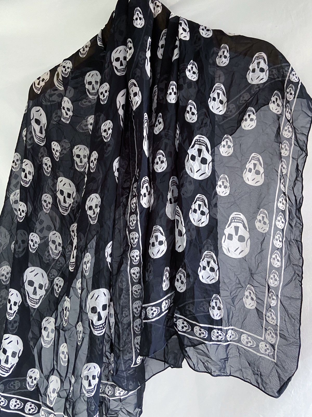 Japanese Brand BLACK SKULL SILK SCARF UKNOWN BRAND ifsixwasnine style Size ONE SIZE - 3 Thumbnail