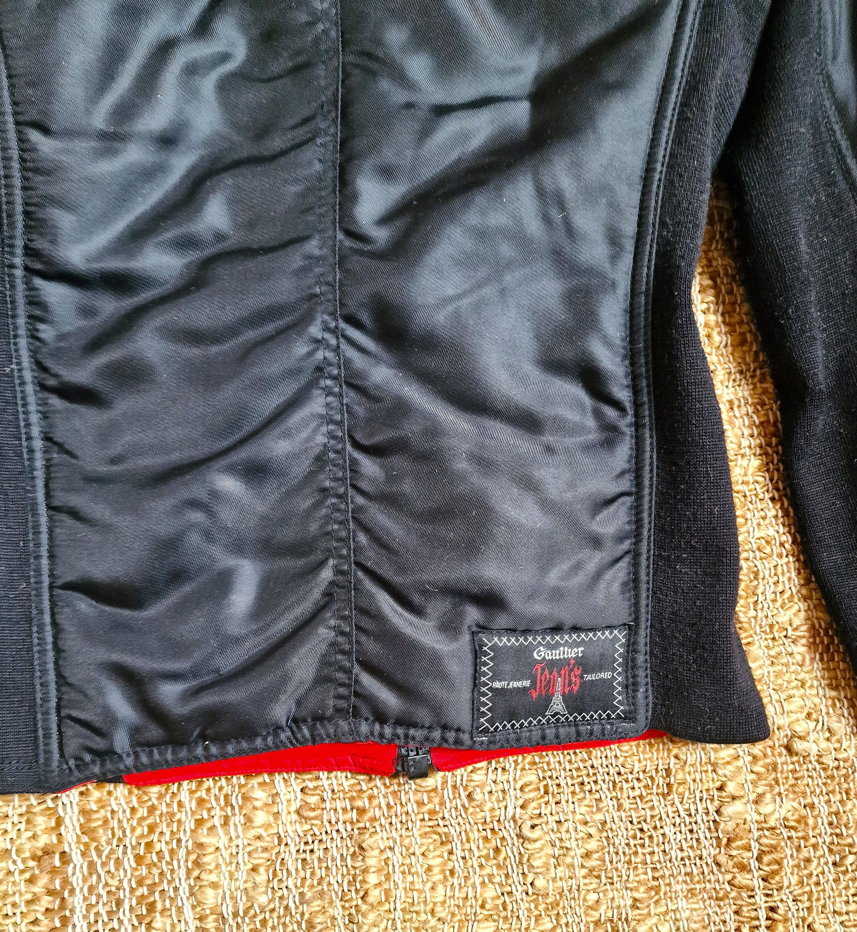 Jean Paul Gaultier Jean Paul Gaultier 6-pack Muscle Torso Puffer Bomber Jacket Size S / US 4 / IT 40 - 10 Thumbnail