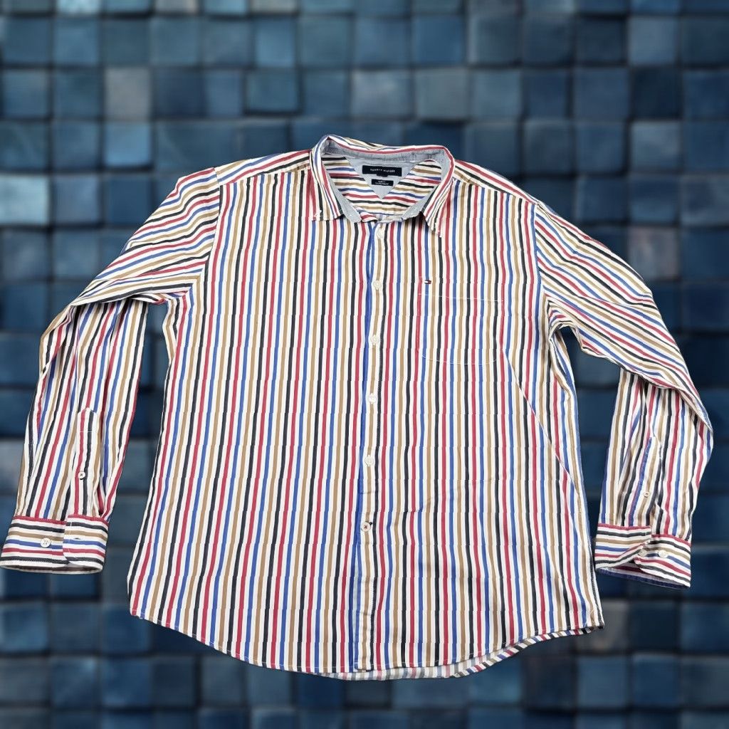 Tommy Hilfiger Vintage Tommy Hilfiger Striped Shirt Men XL Slim Fit Y2K → Tommy Hilfiger Vintage Striped Shirt Men XL Slim Fit Y2K Size US XL / EU 56 / 4 - 1 Thumbnail