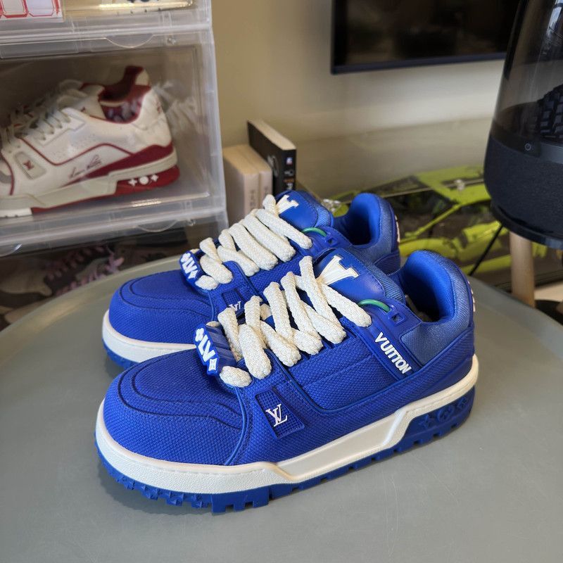 Louis Vuitton Louis Vuitton Trainer Maxi Fashion Sneakers for Men -2508 Size US 8 / EU 41 - 1 Thumbnail
