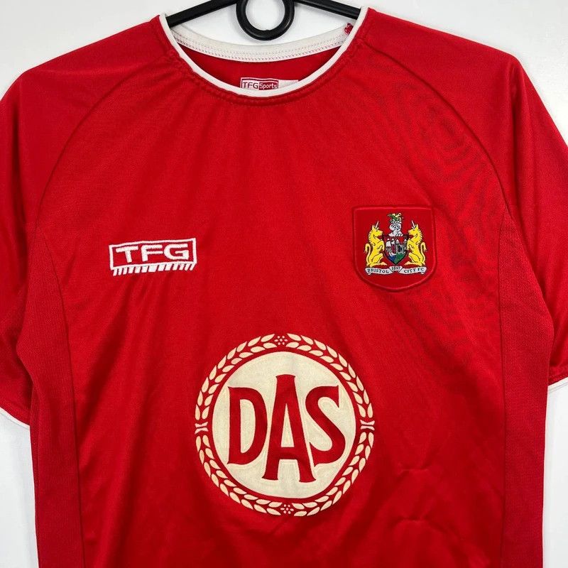 Other Bristol City 2004 05 Home Football Shirt Tfg Kids Size S Size US XS / EU 42 / 0 - 2 Thumbnail