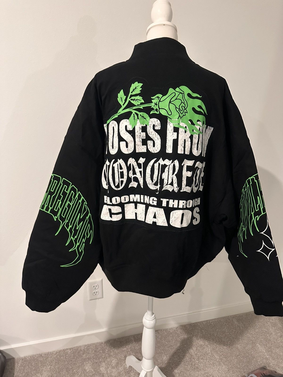 Other Civil Regime Varsity Jacket Roses from Concrete 3XL NWT Size US XXL / EU 58 / 5 - 2 Thumbnail