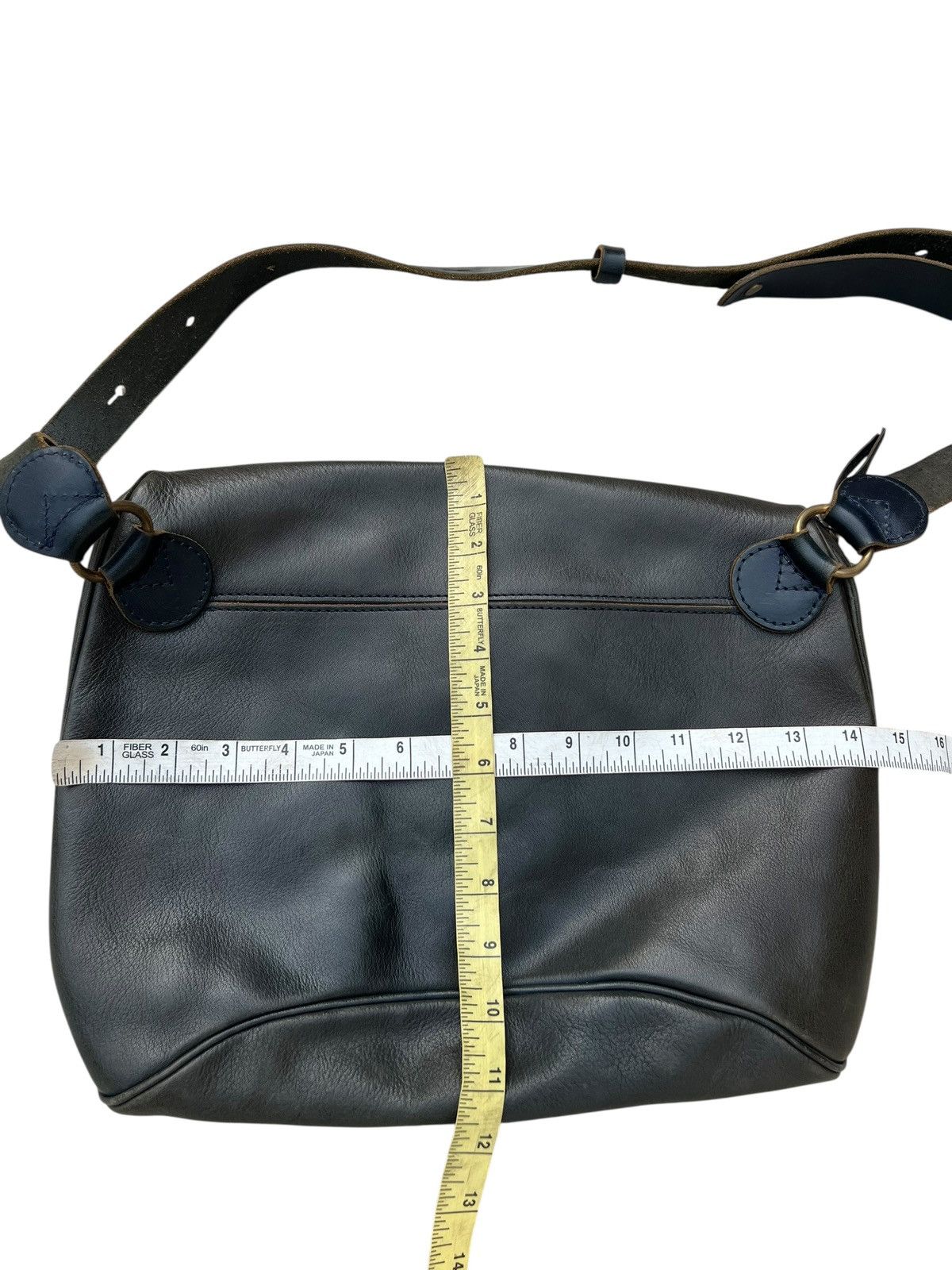 Freewheelers SLOW Japan Patina Olive Green Leather Messenger Bag Size ONE SIZE - 7 Thumbnail